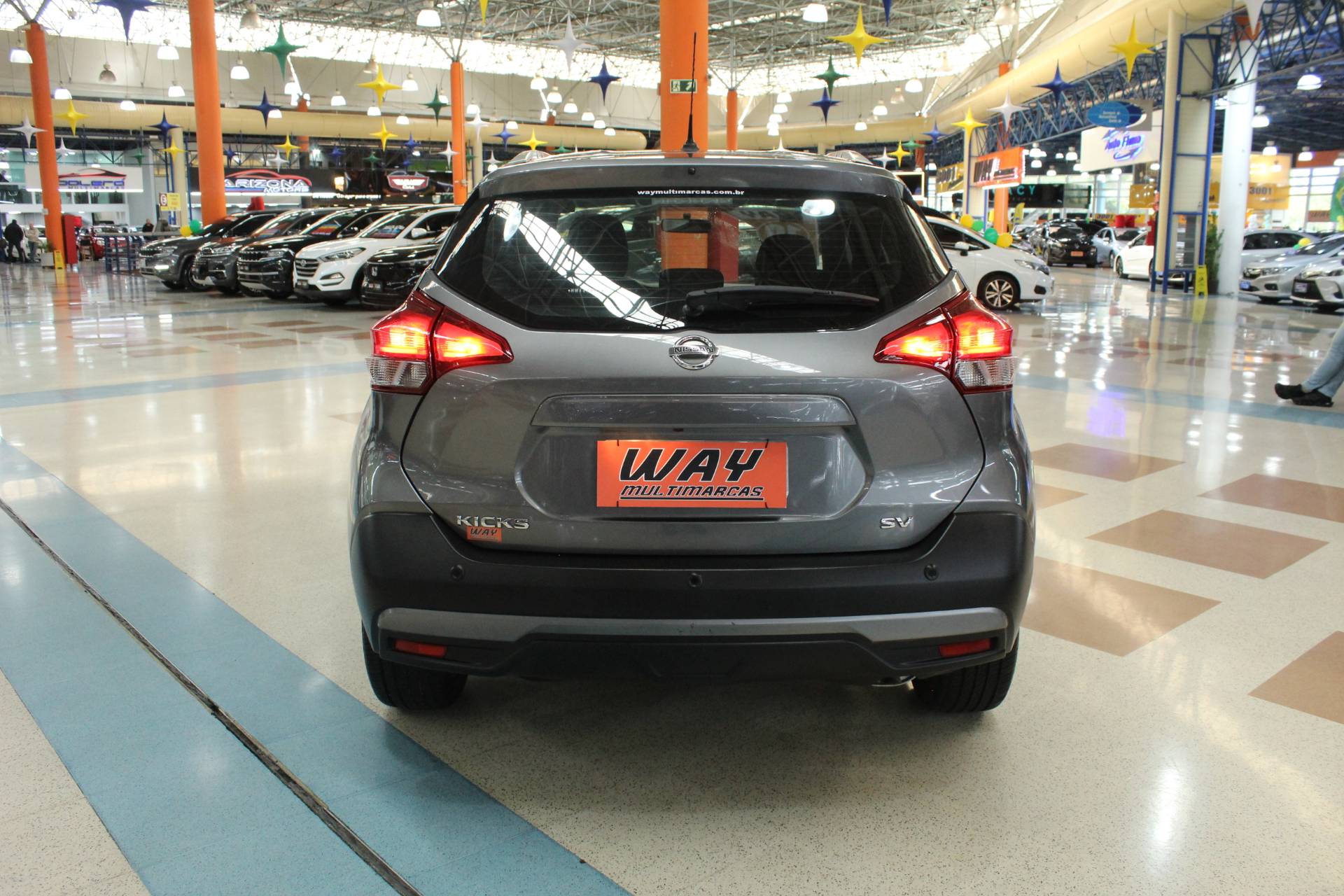 NISSAN KICKS