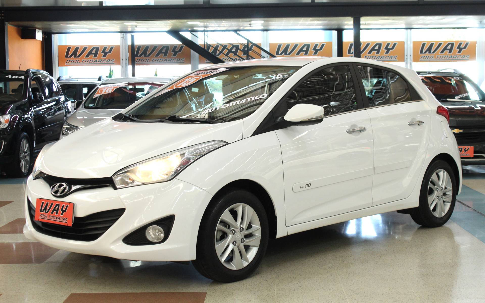 HYUNDAI HB20