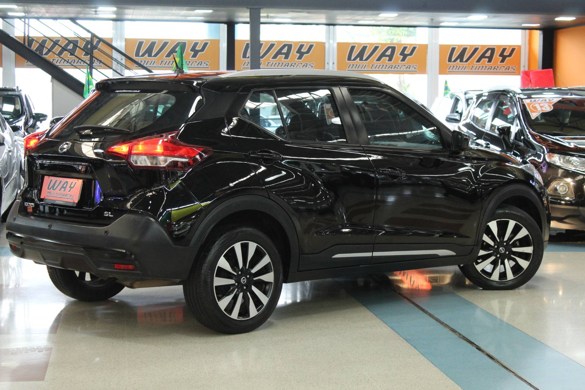 NISSAN KICKS
