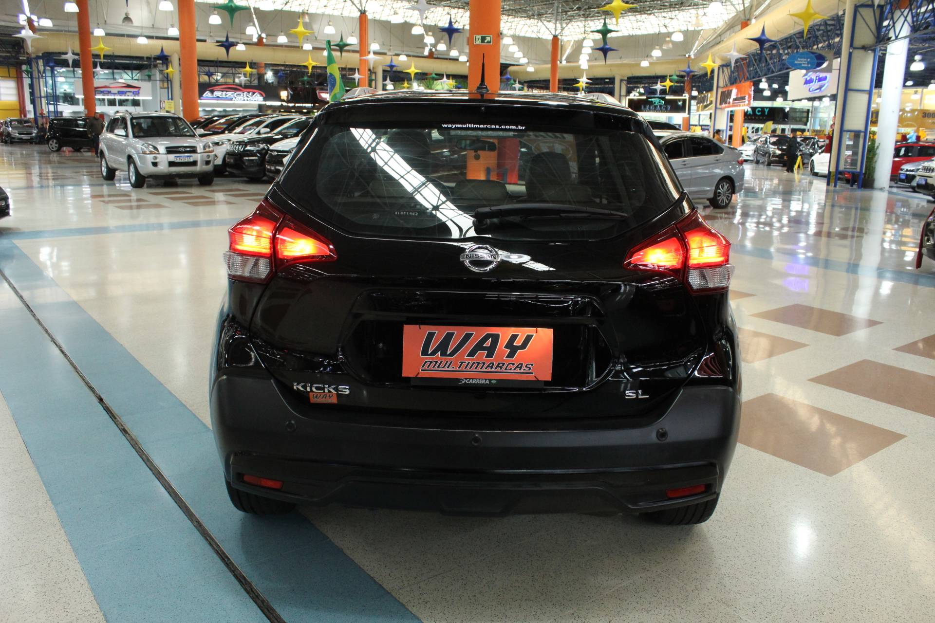 NISSAN KICKS