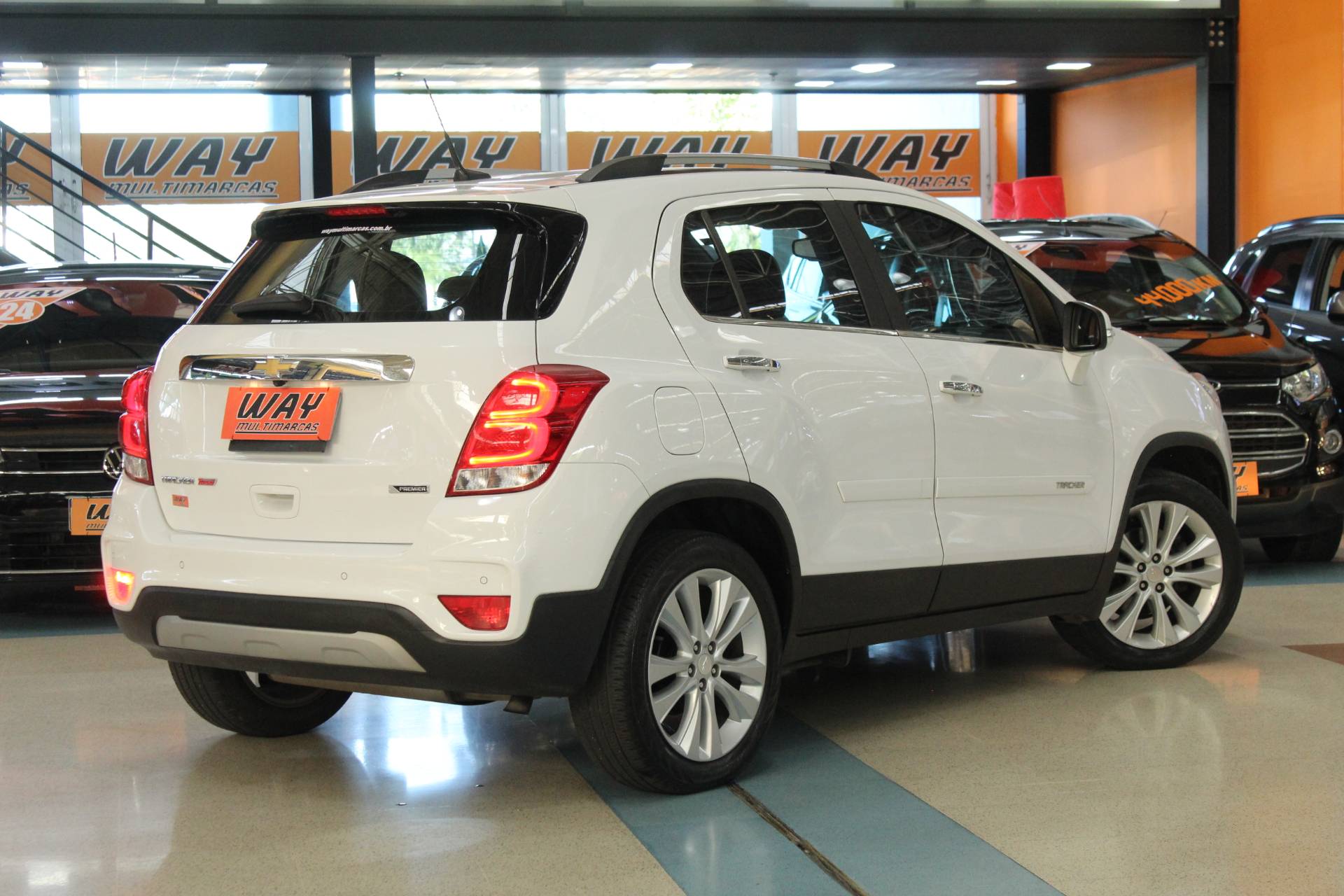 CHEVROLET TRACKER