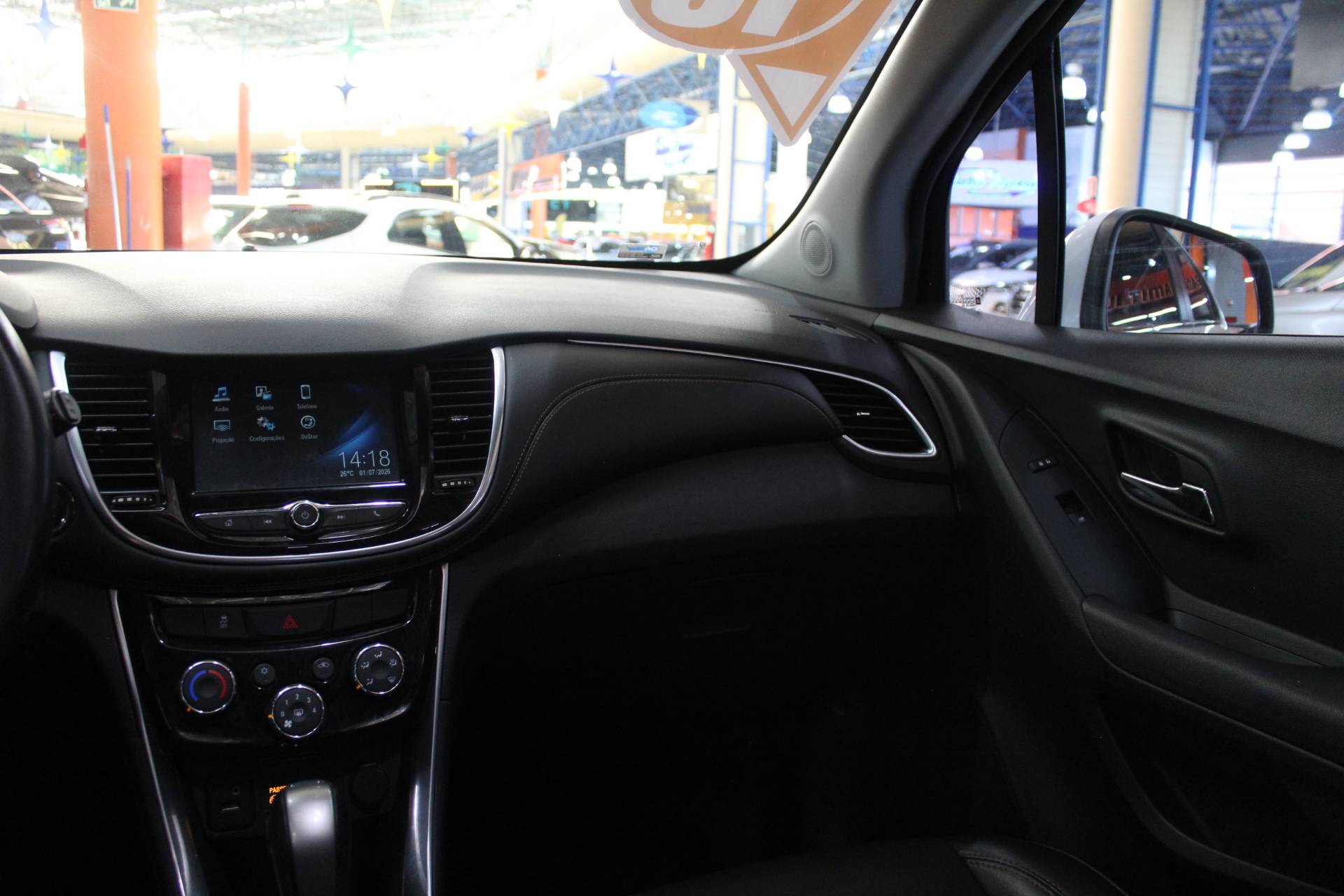CHEVROLET TRACKER