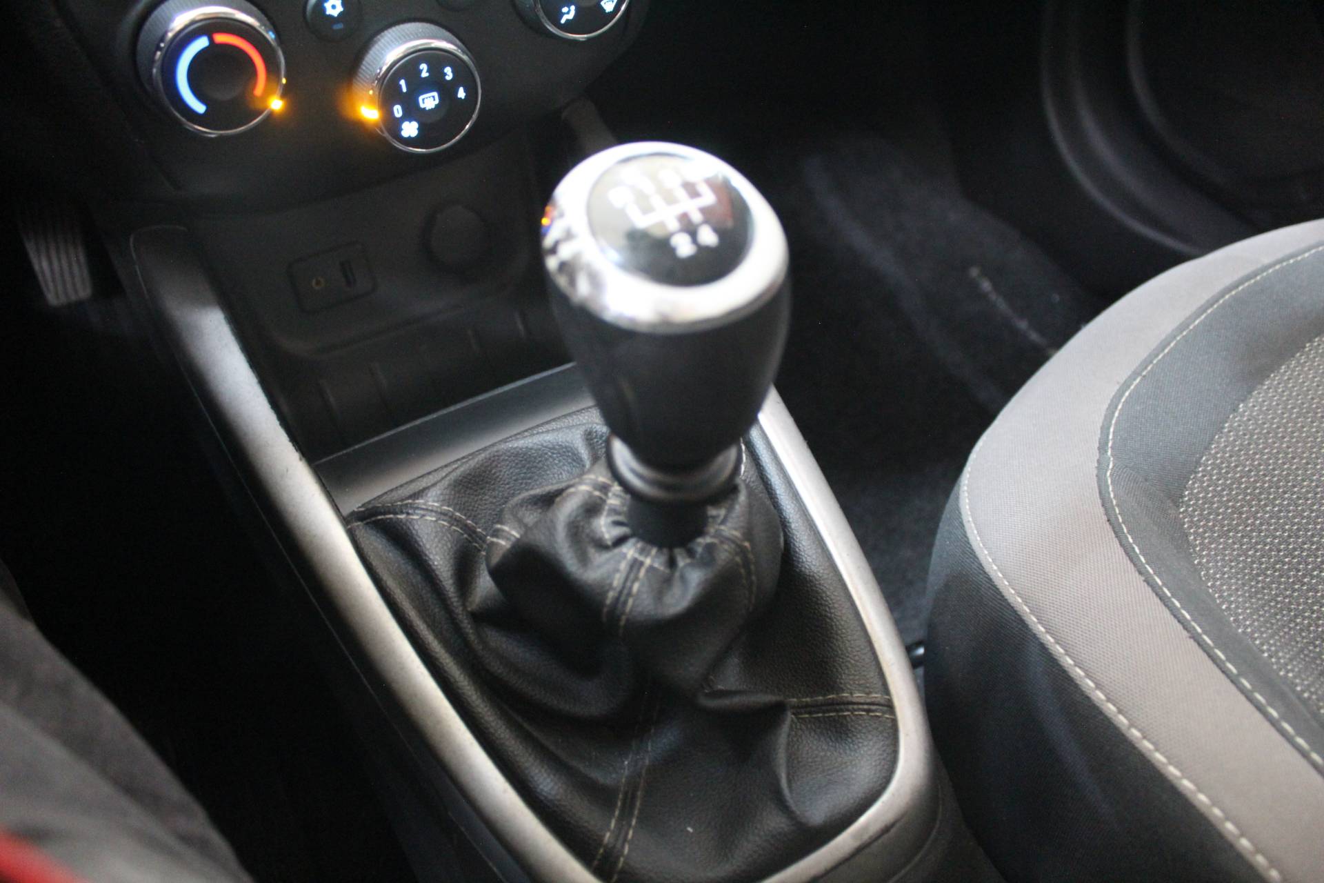 CHEVROLET PRISMA