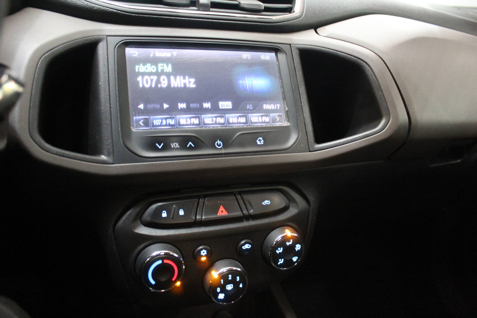 CHEVROLET PRISMA