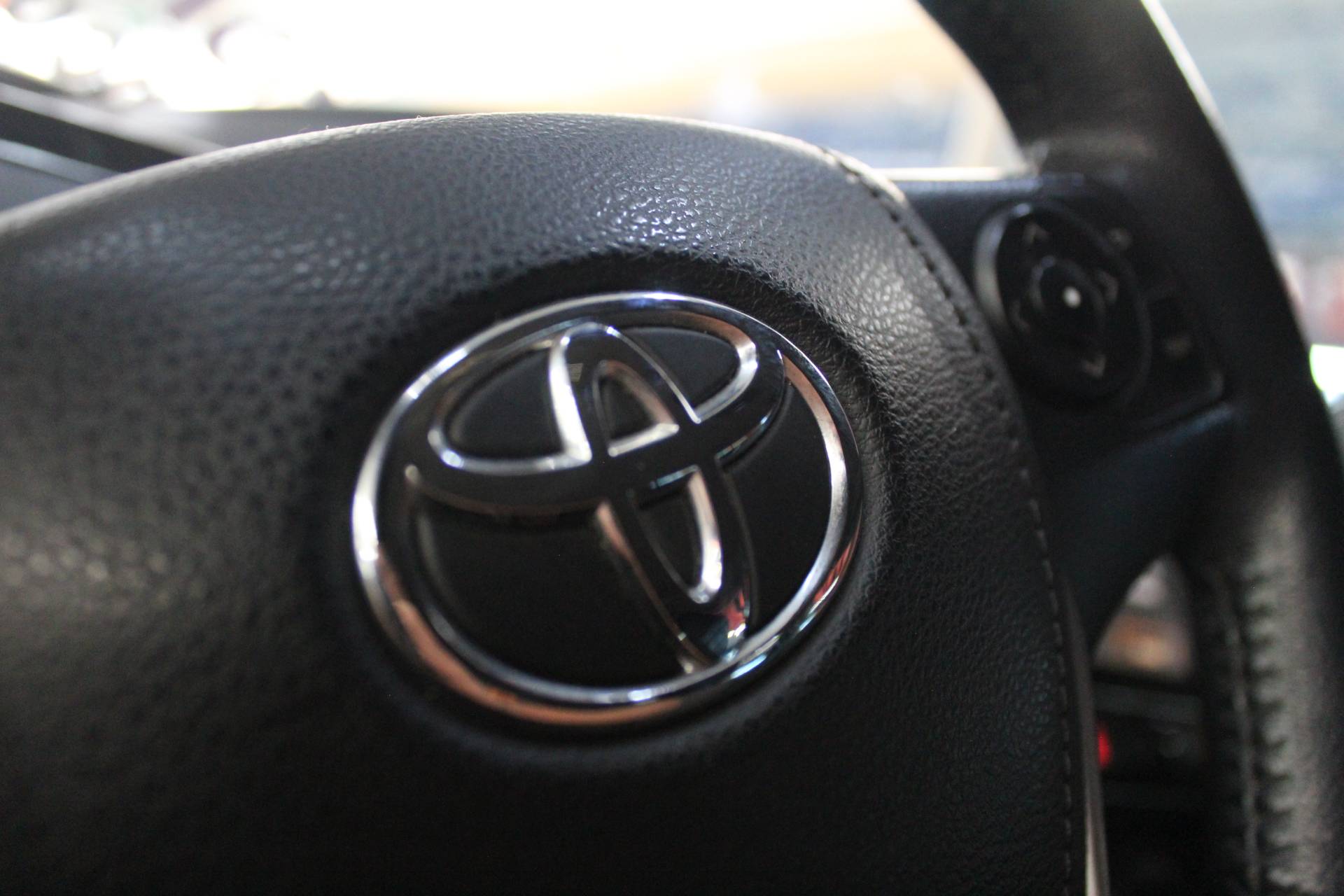 TOYOTA ETIOS CROSS