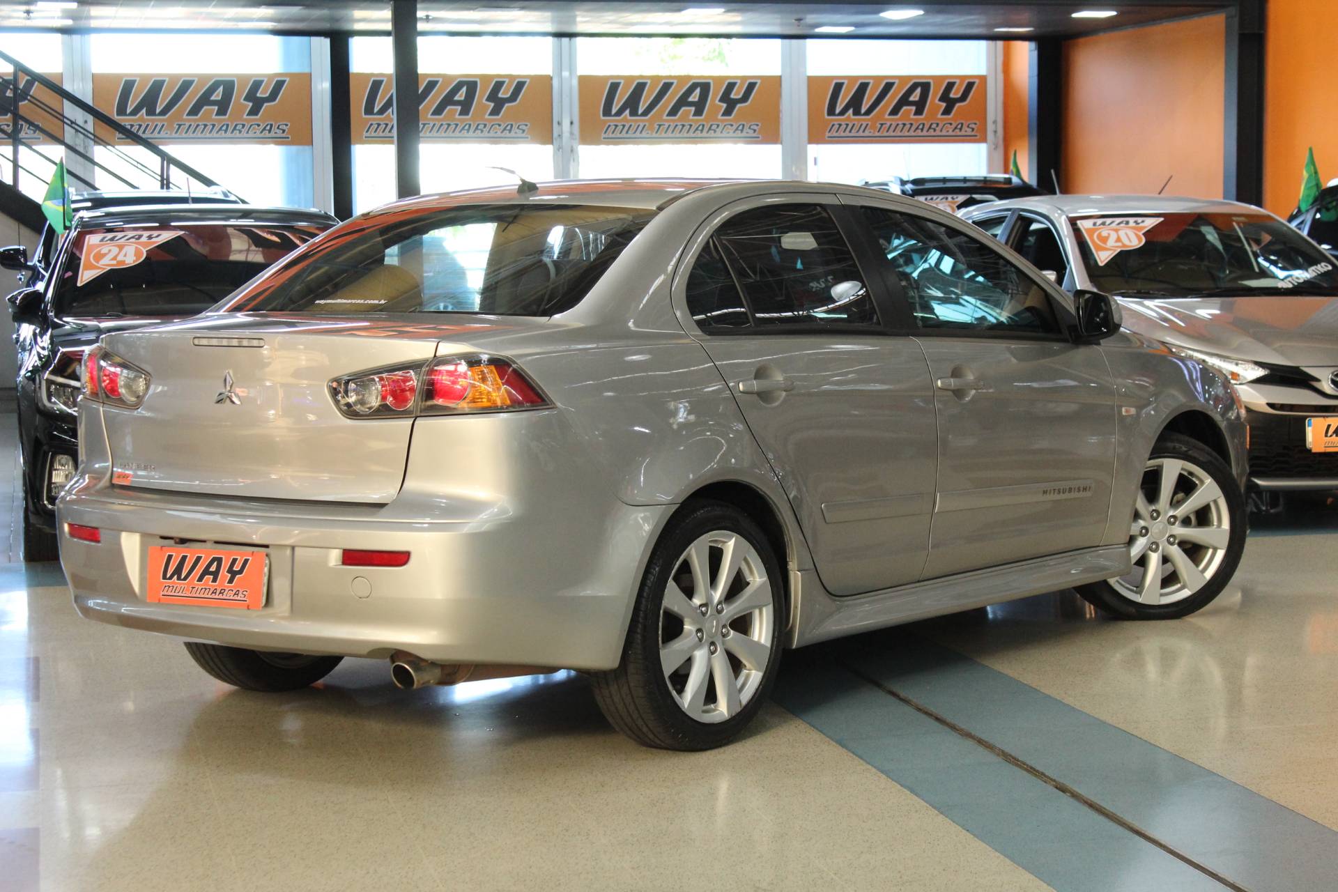 MITSUBISHI LANCER