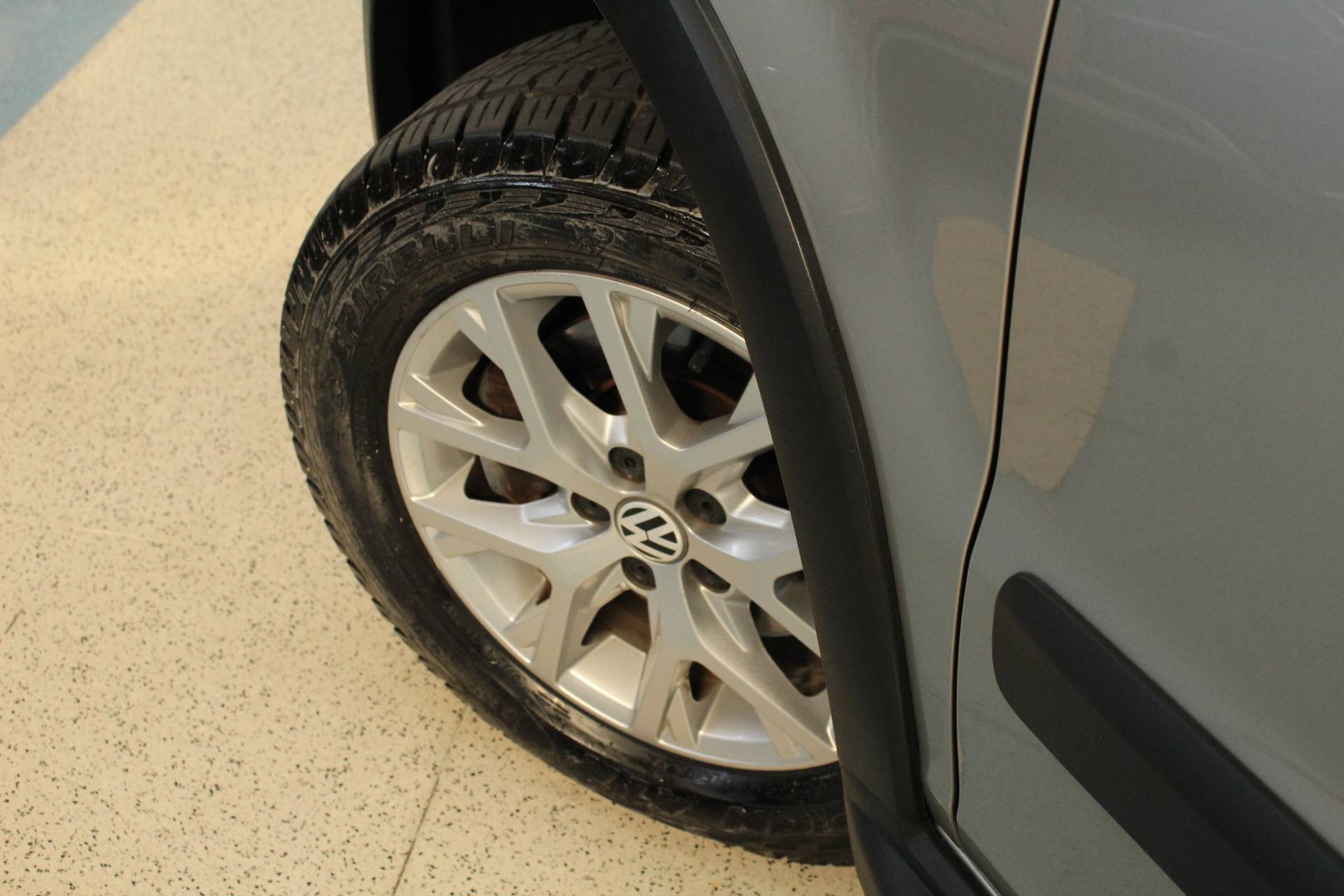 VOLKSWAGEN CROSSFOX