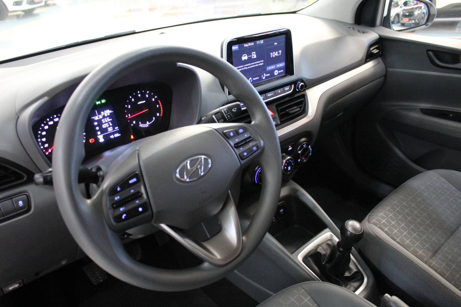 HYUNDAI HB20S