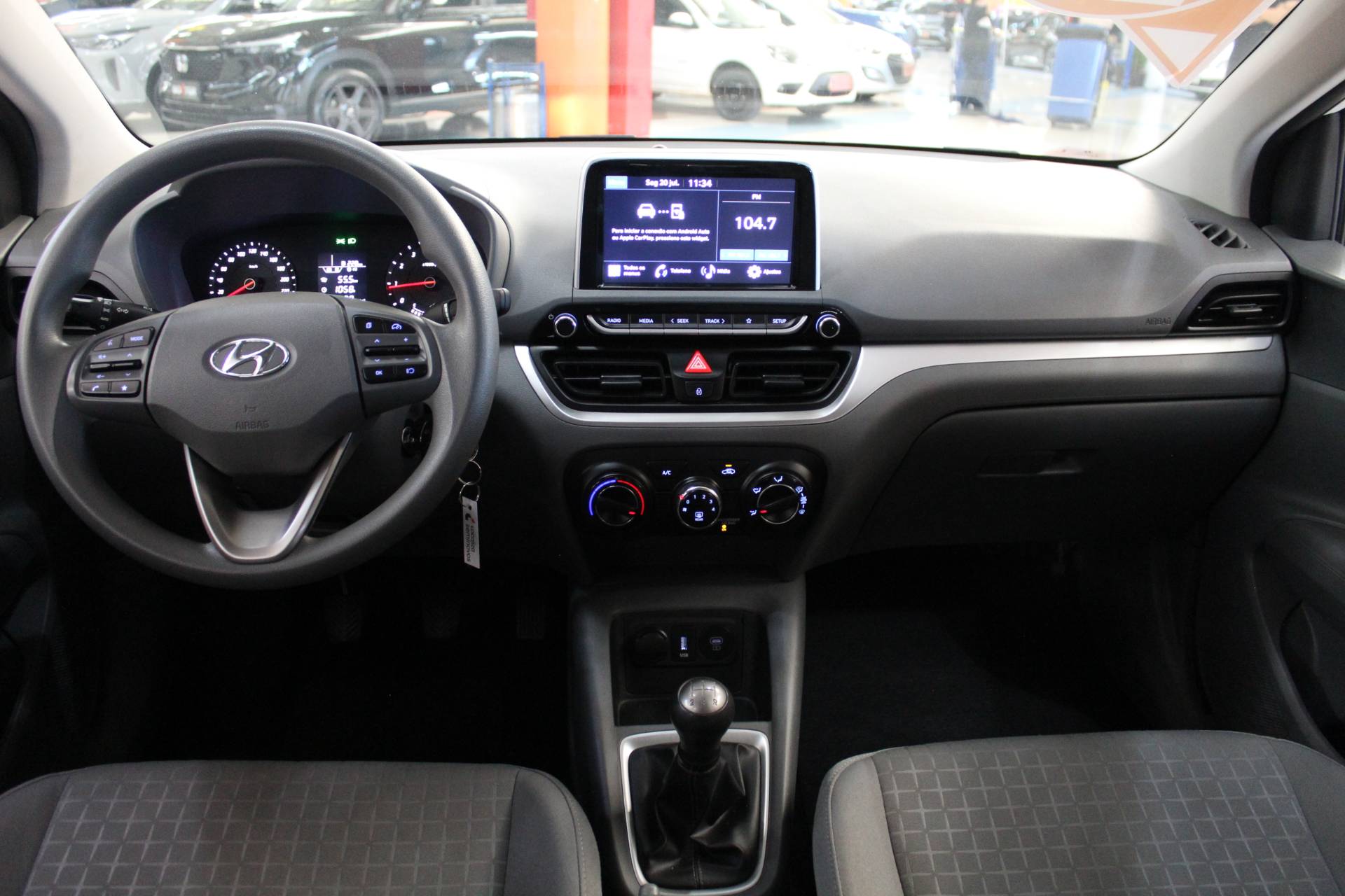 HYUNDAI HB20S