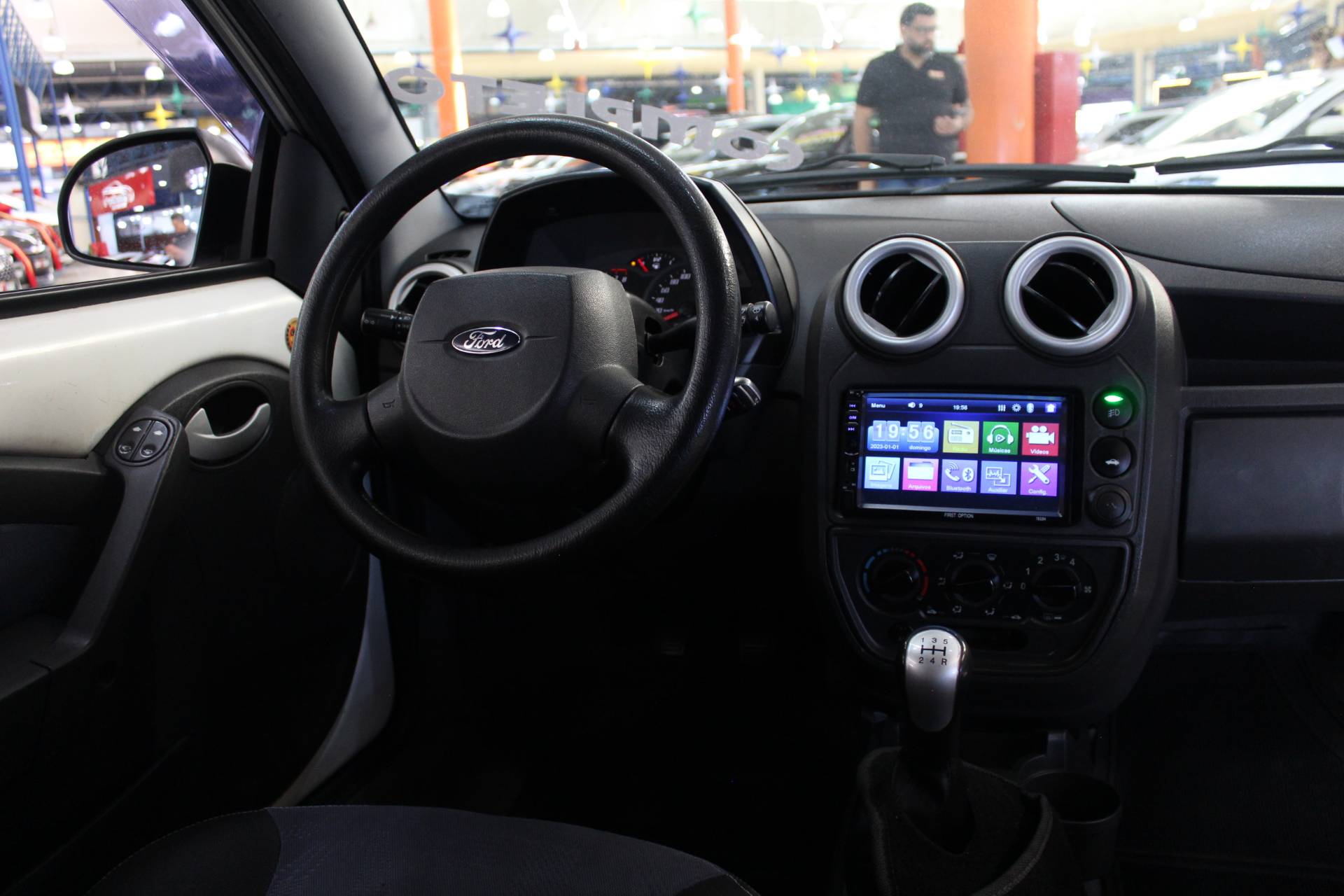 FORD KA