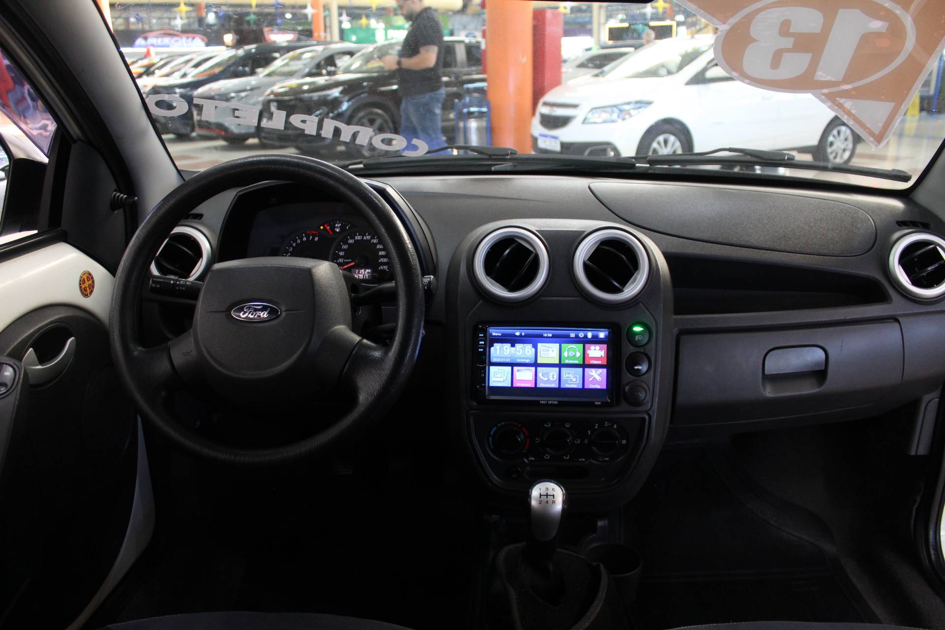 FORD KA