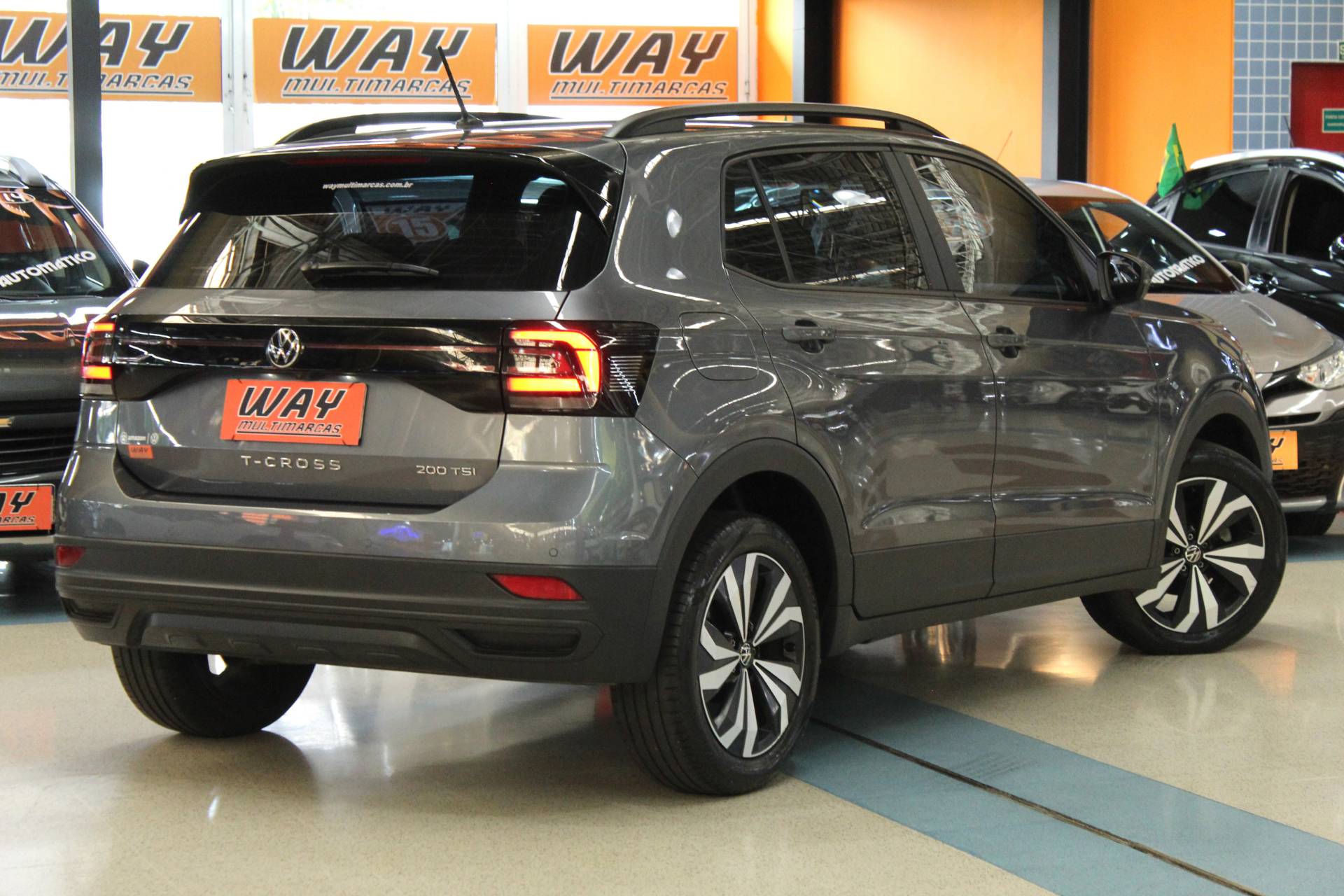 VOLKSWAGEN T-CROSS