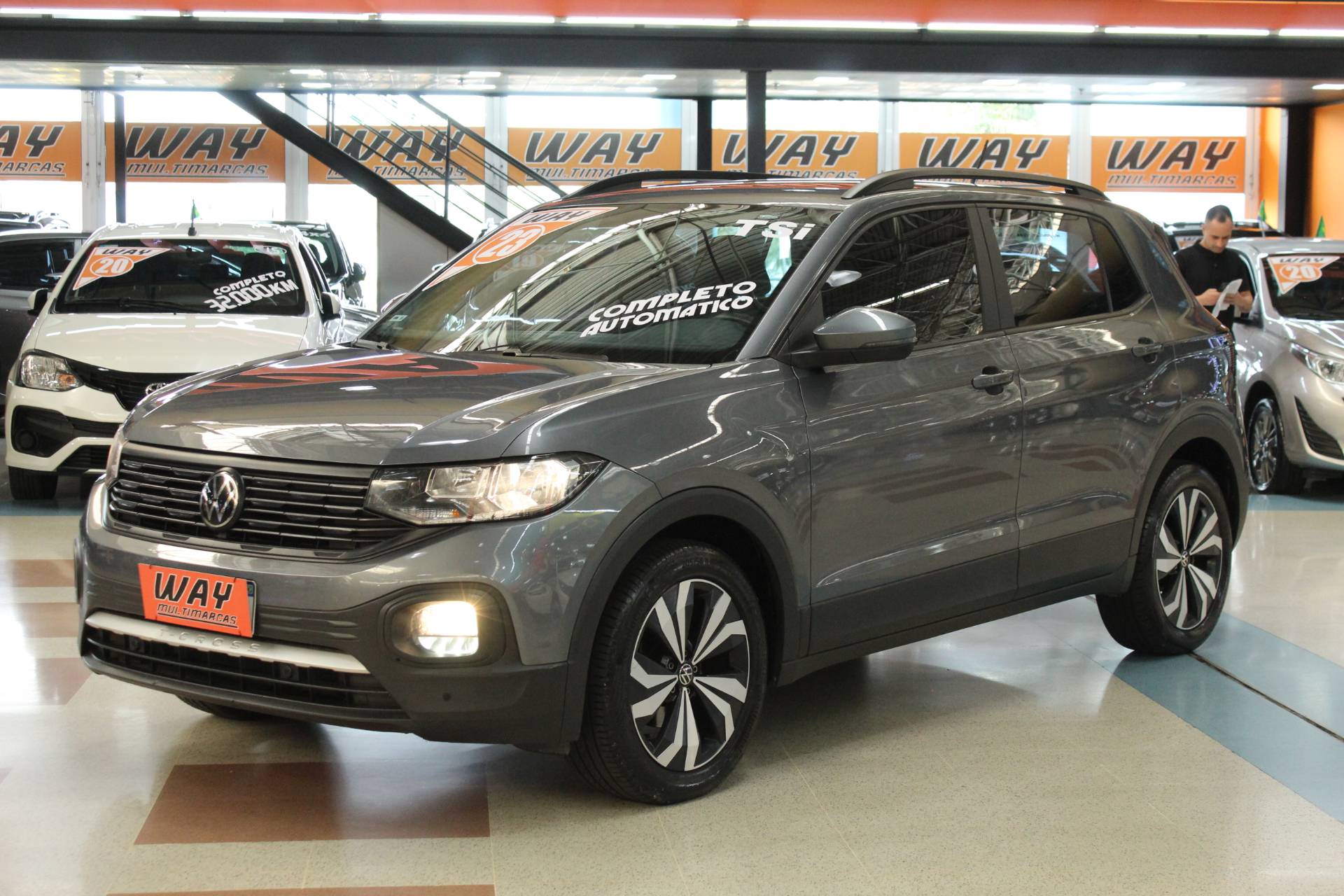 VOLKSWAGEN T-CROSS