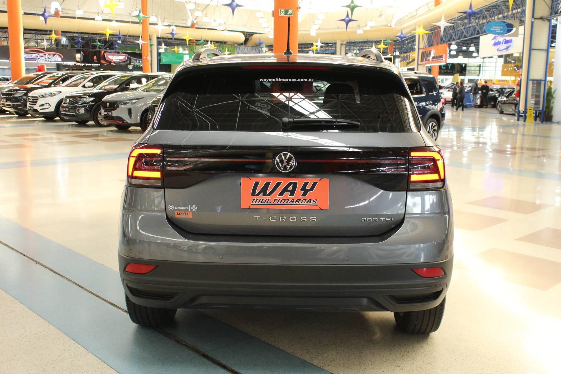 VOLKSWAGEN T-CROSS