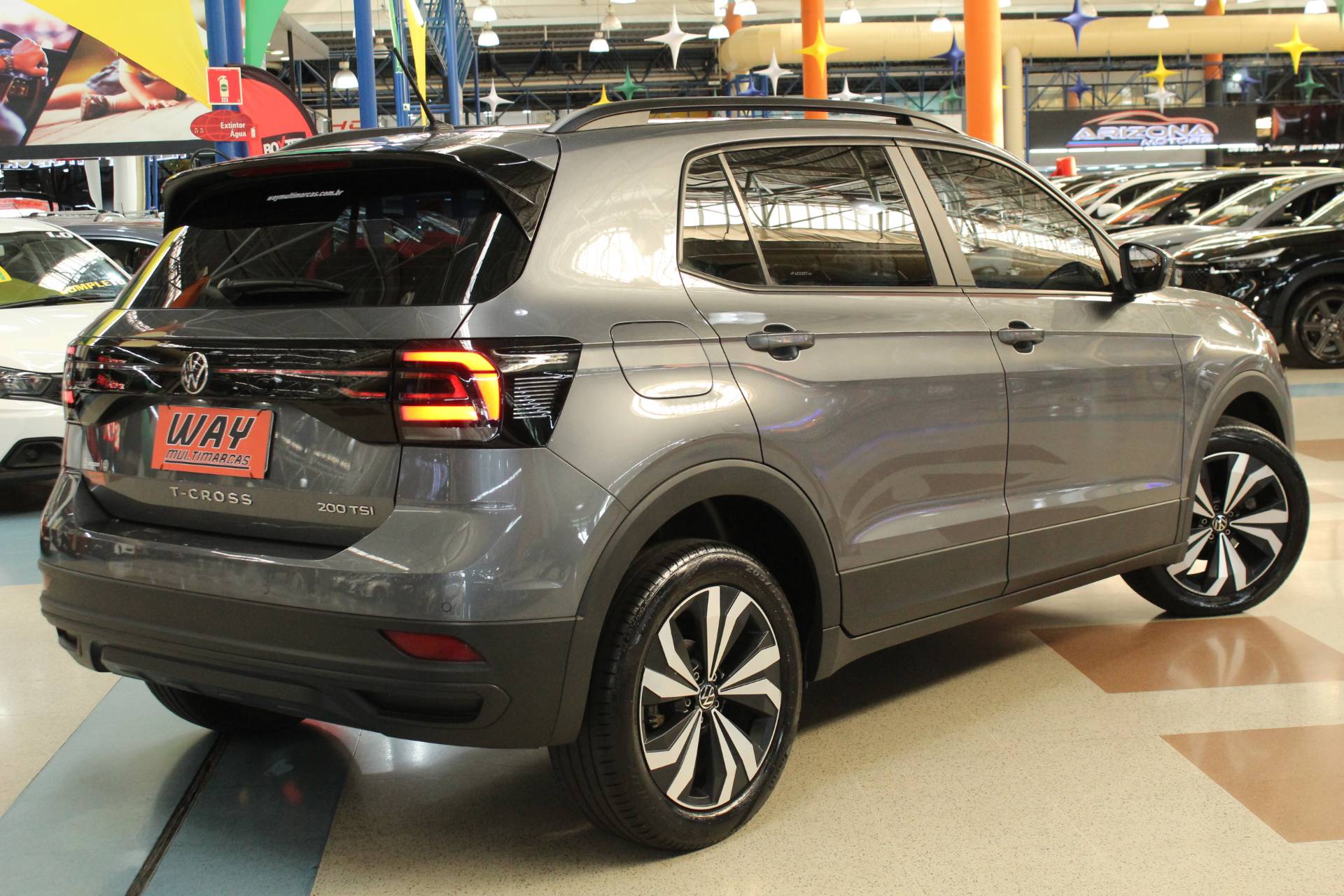 VOLKSWAGEN T-CROSS