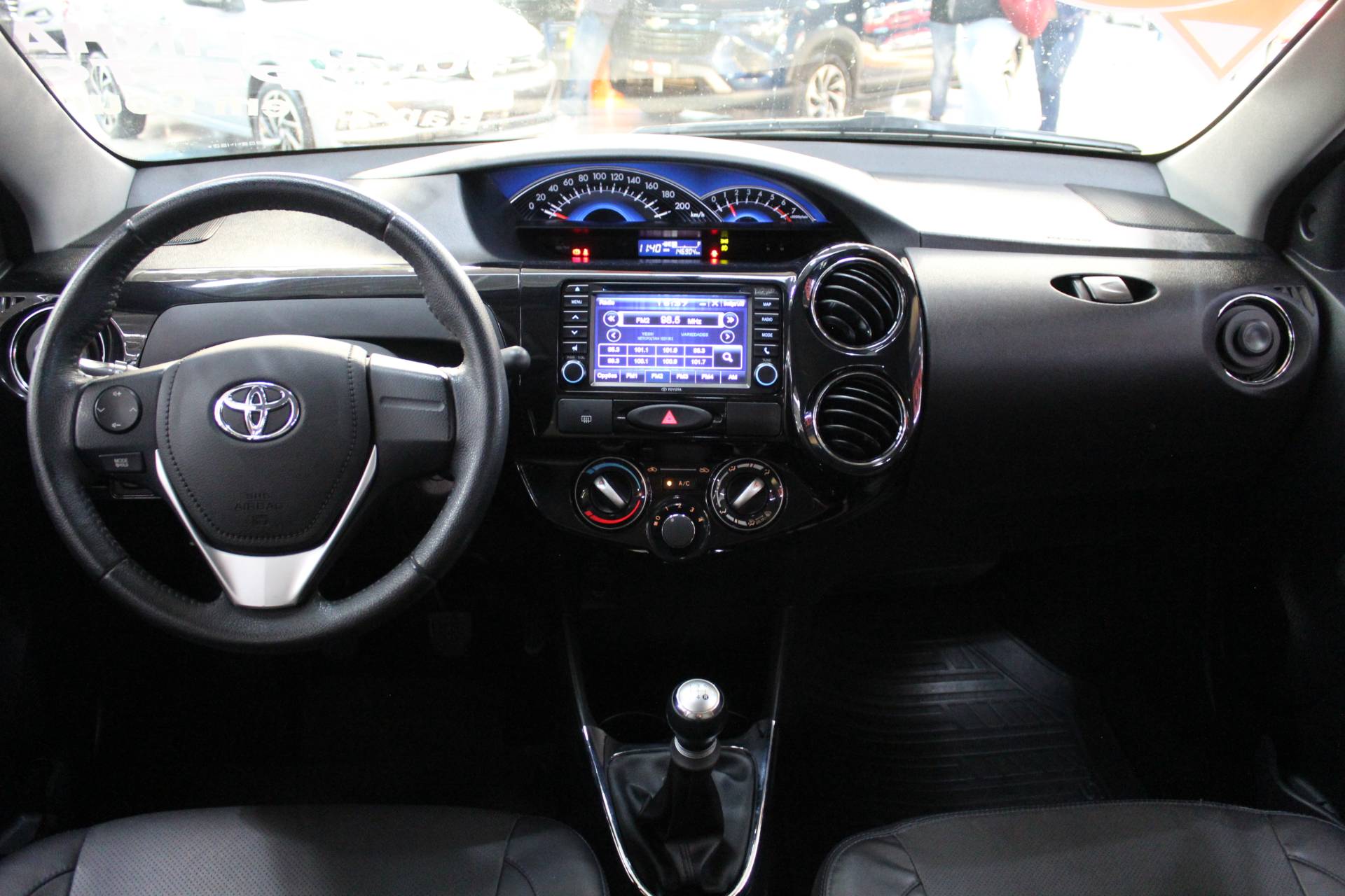 TOYOTA ETIOS