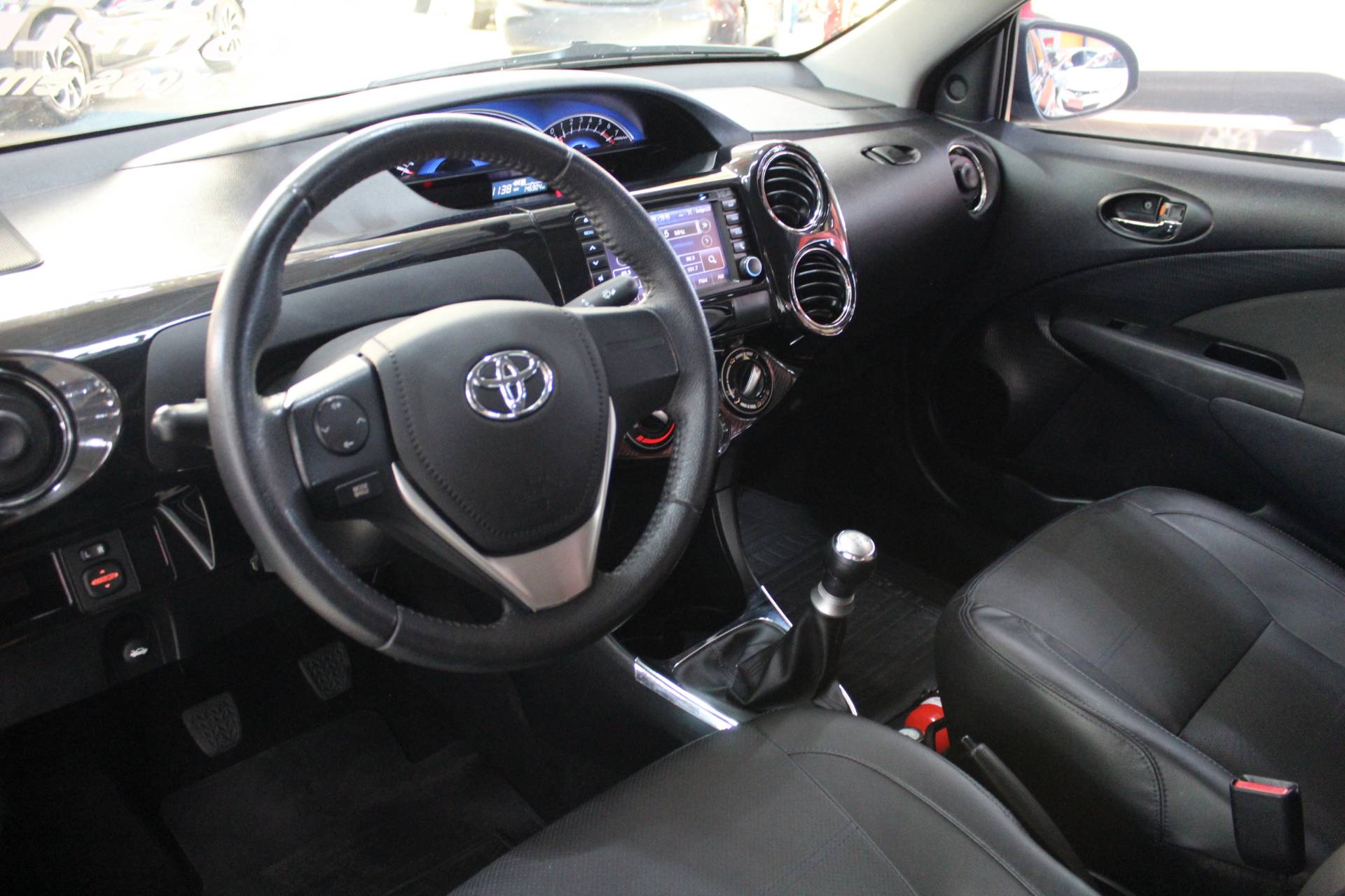 TOYOTA ETIOS