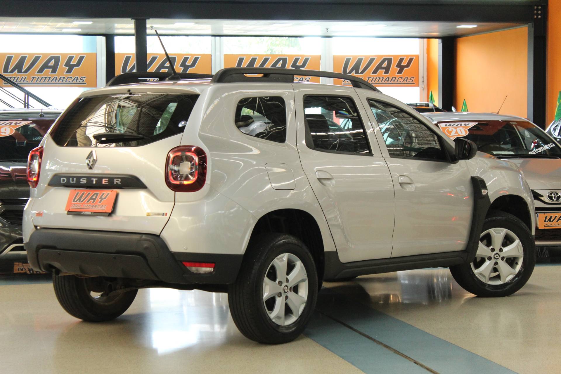 RENAULT DUSTER