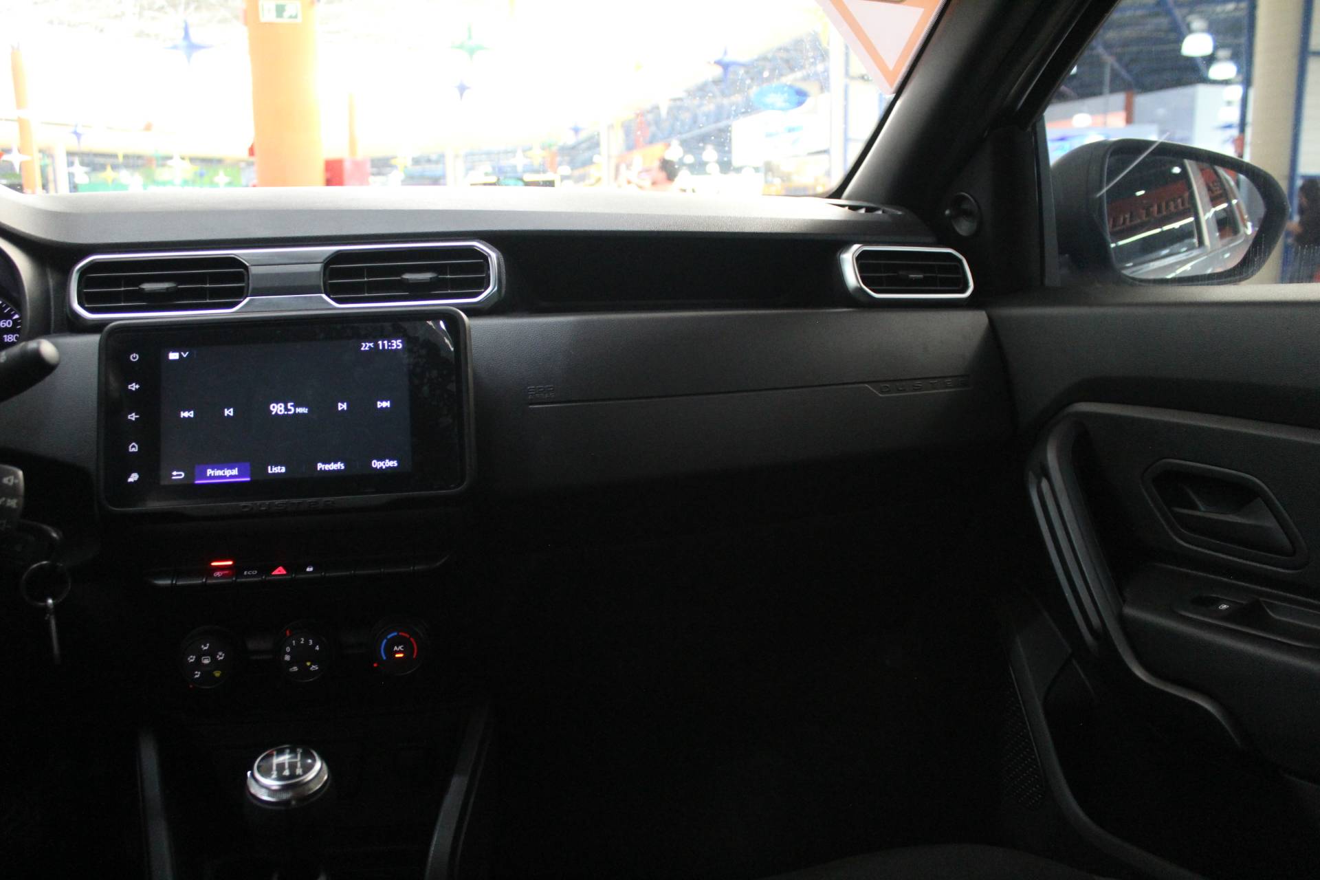 RENAULT DUSTER