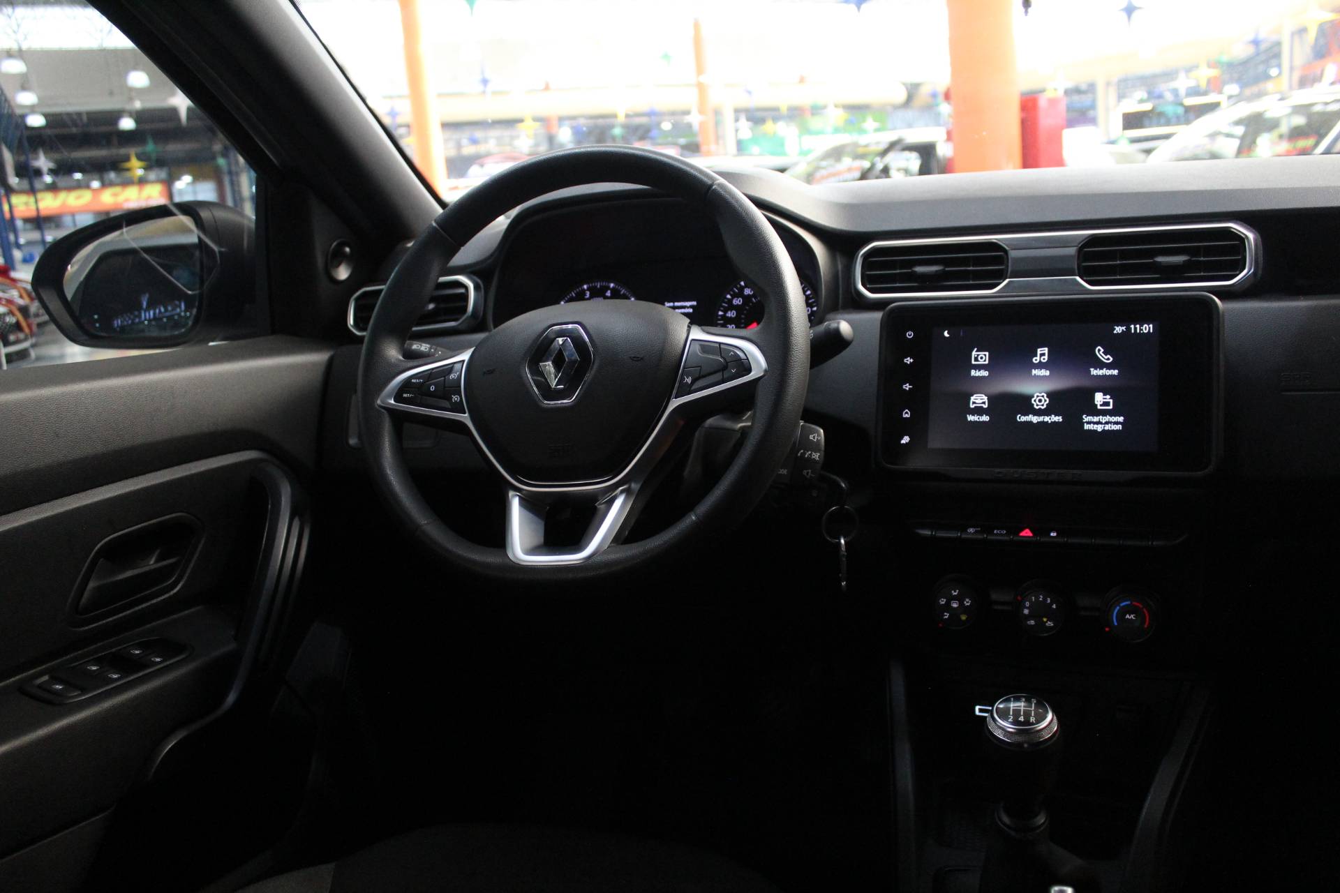 RENAULT DUSTER