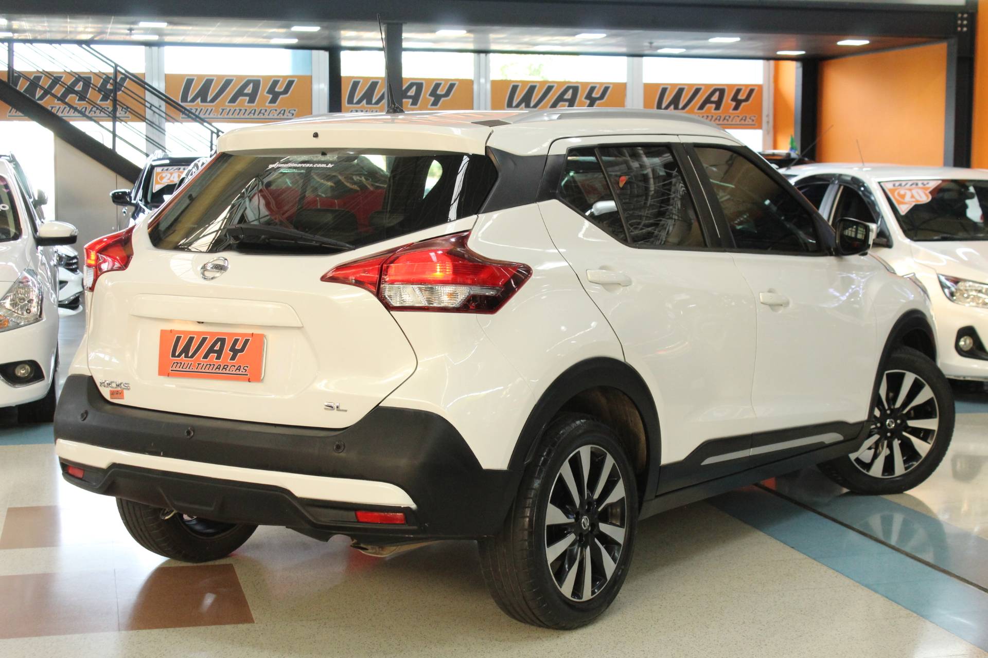 NISSAN KICKS