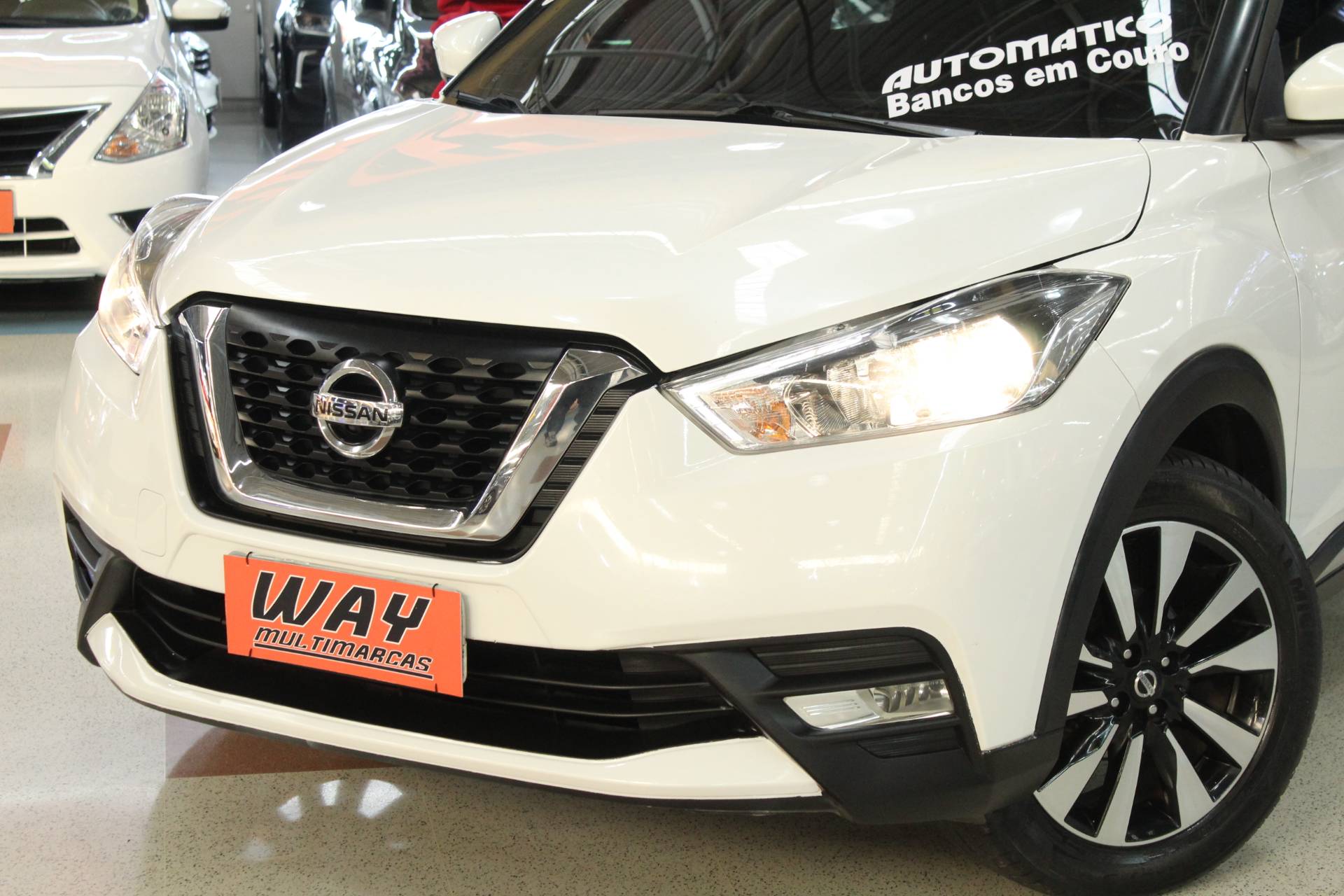 NISSAN KICKS