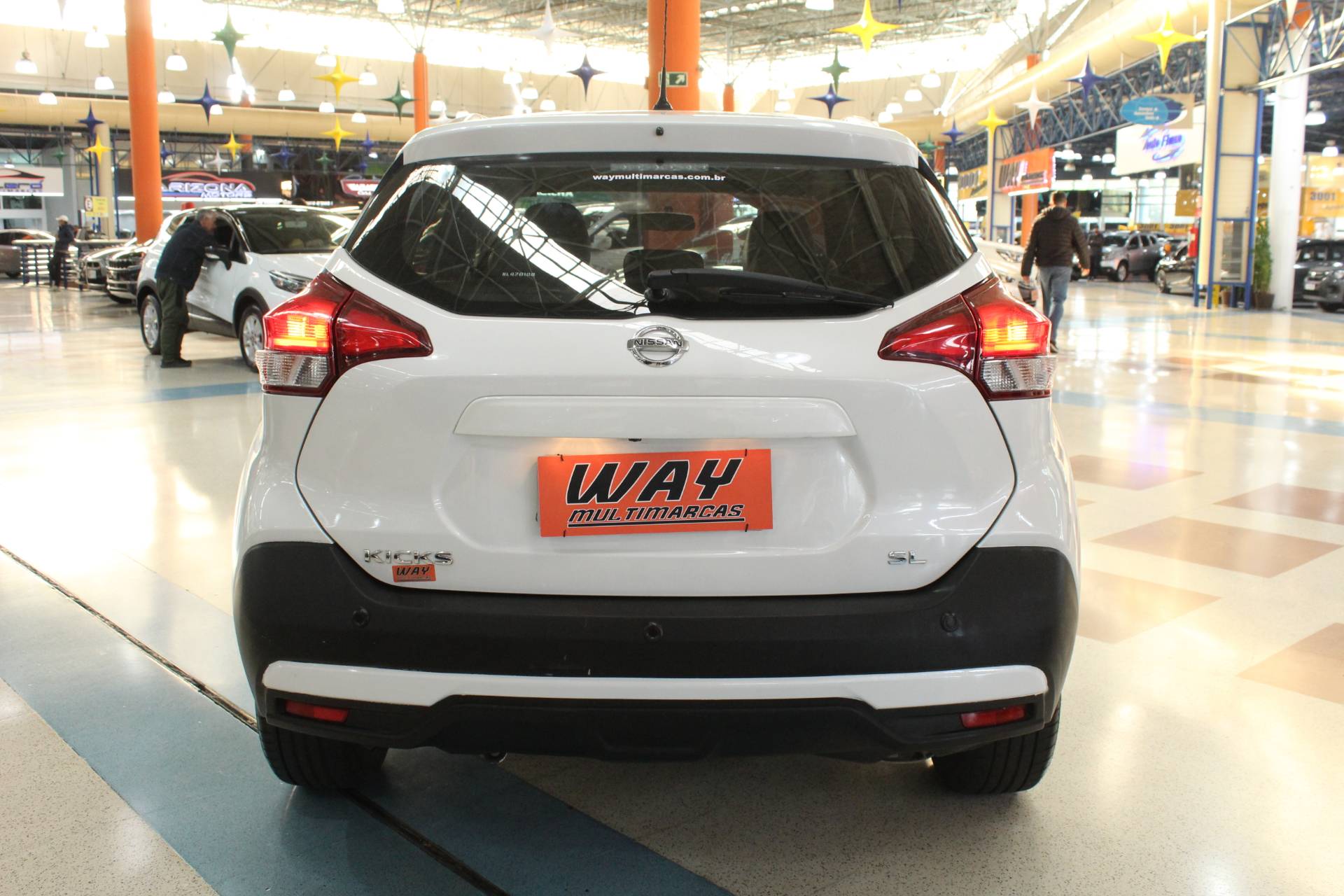 NISSAN KICKS