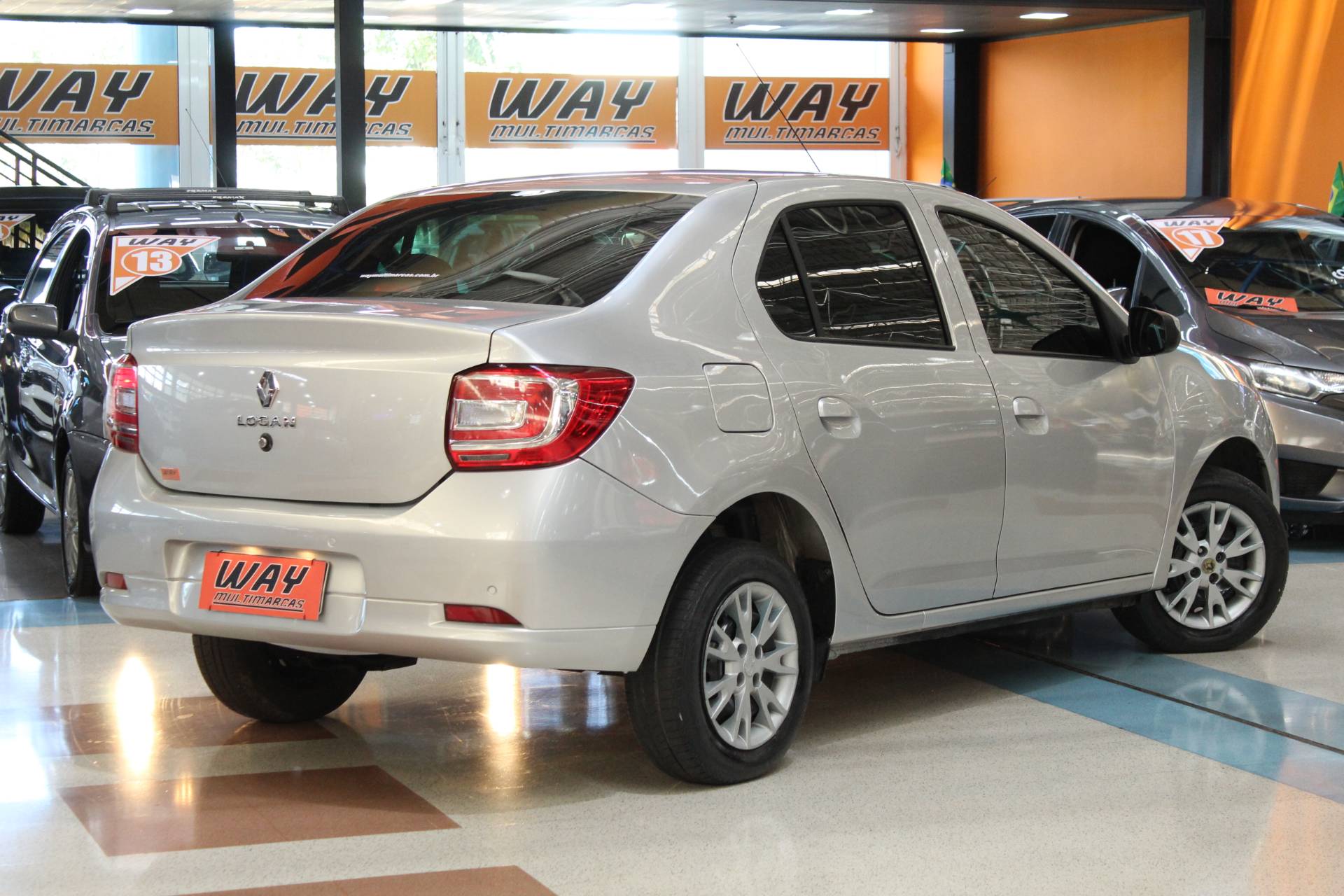 RENAULT LOGAN