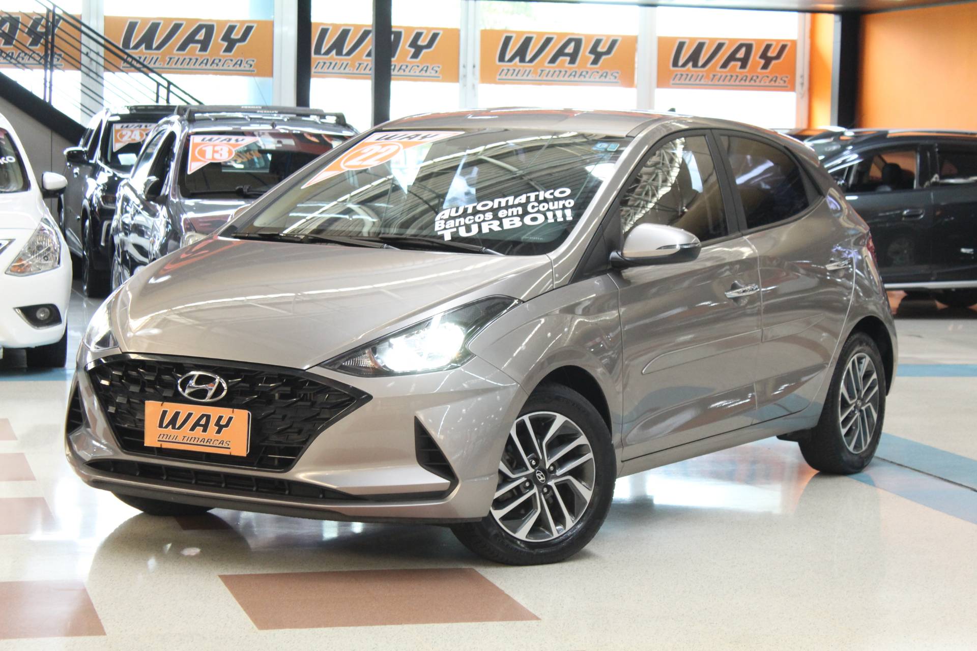 HYUNDAI HB20
