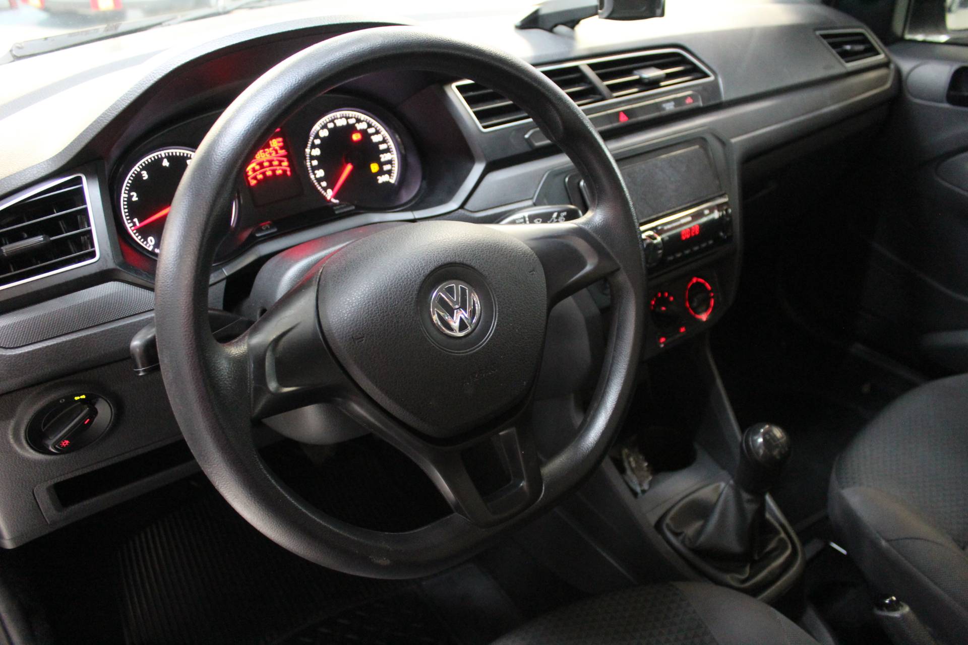 VOLKSWAGEN SAVEIRO