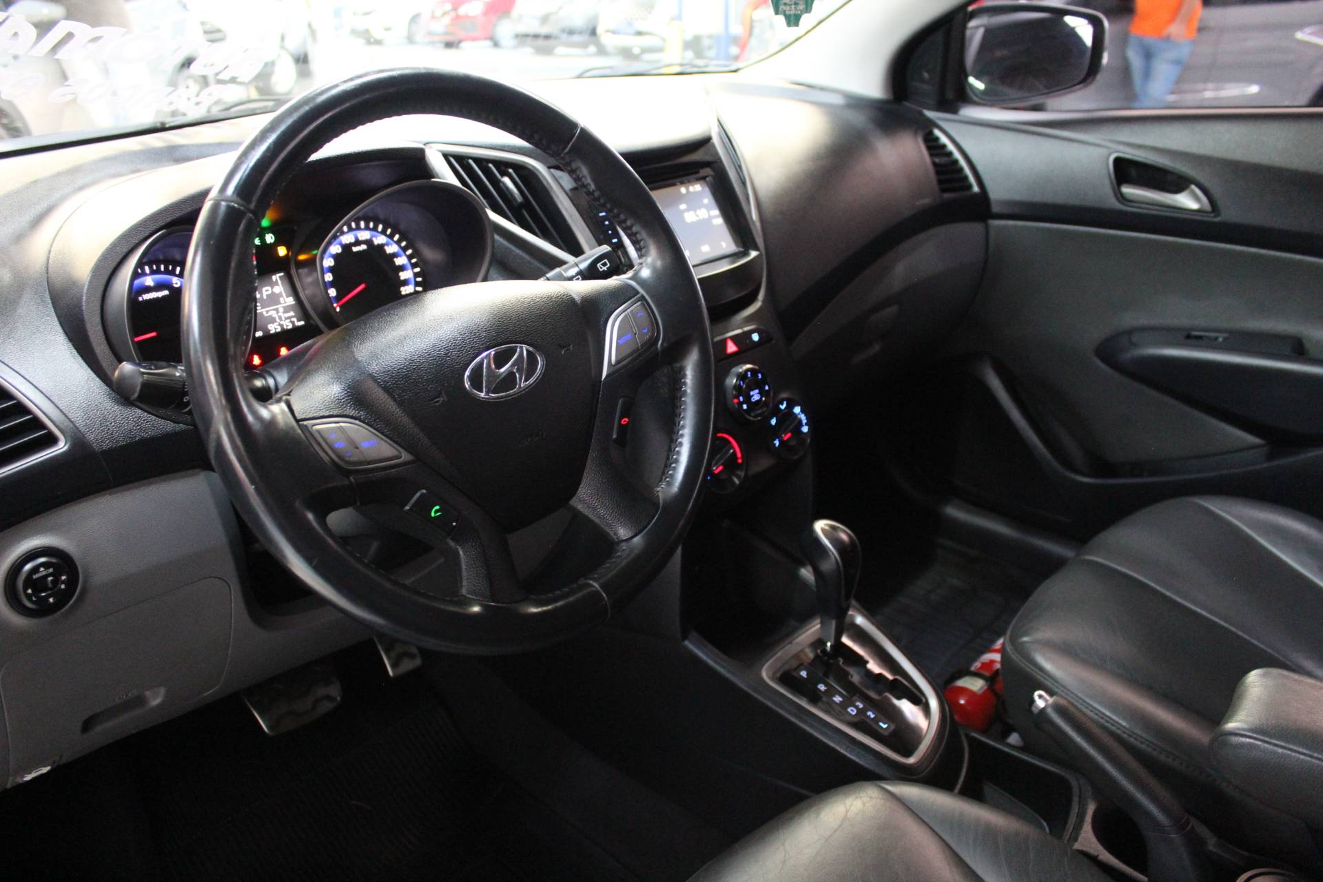 HYUNDAI HB20X