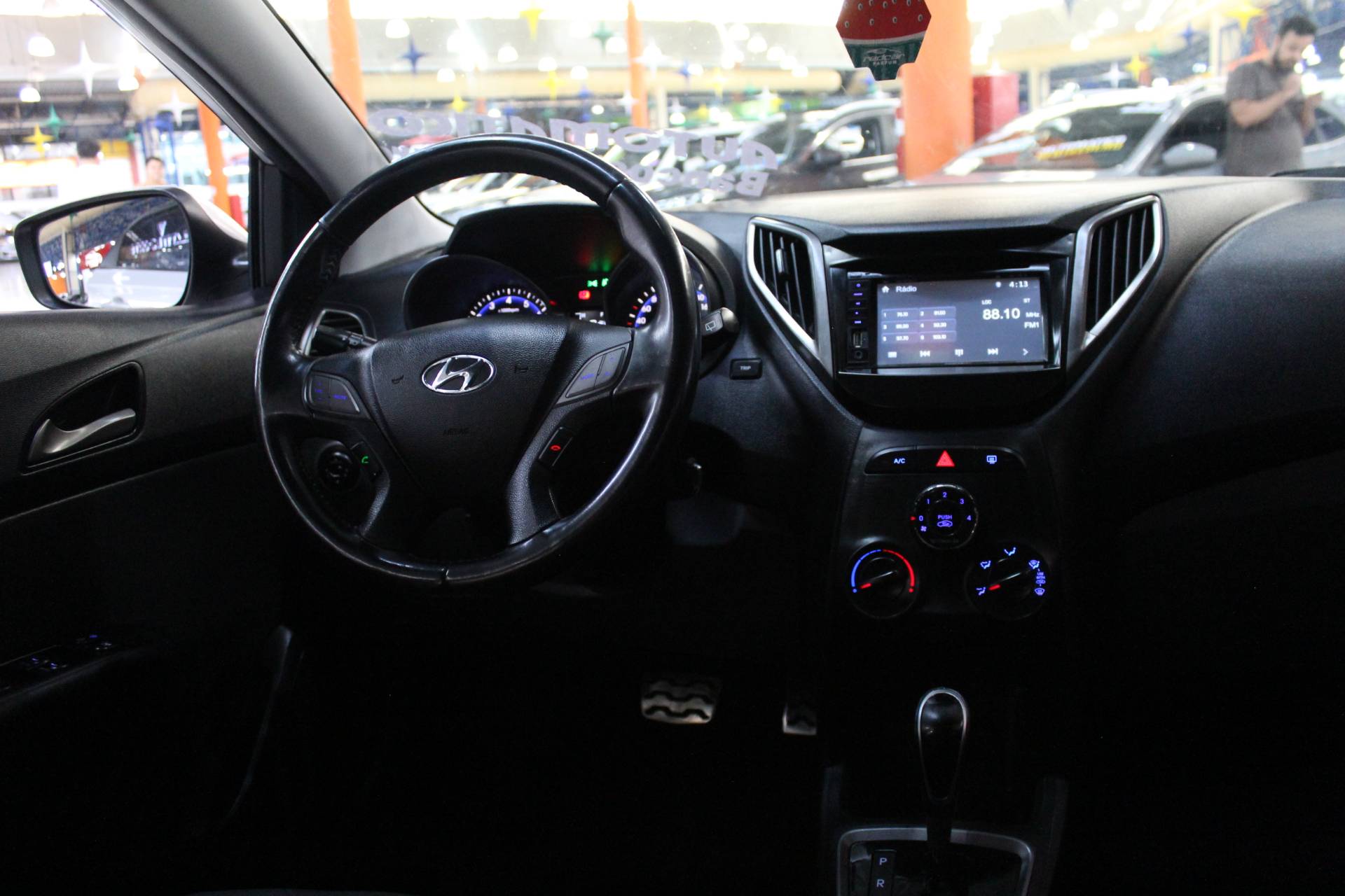 HYUNDAI HB20X