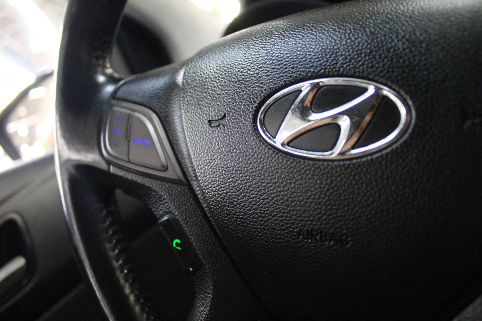 HYUNDAI HB20X