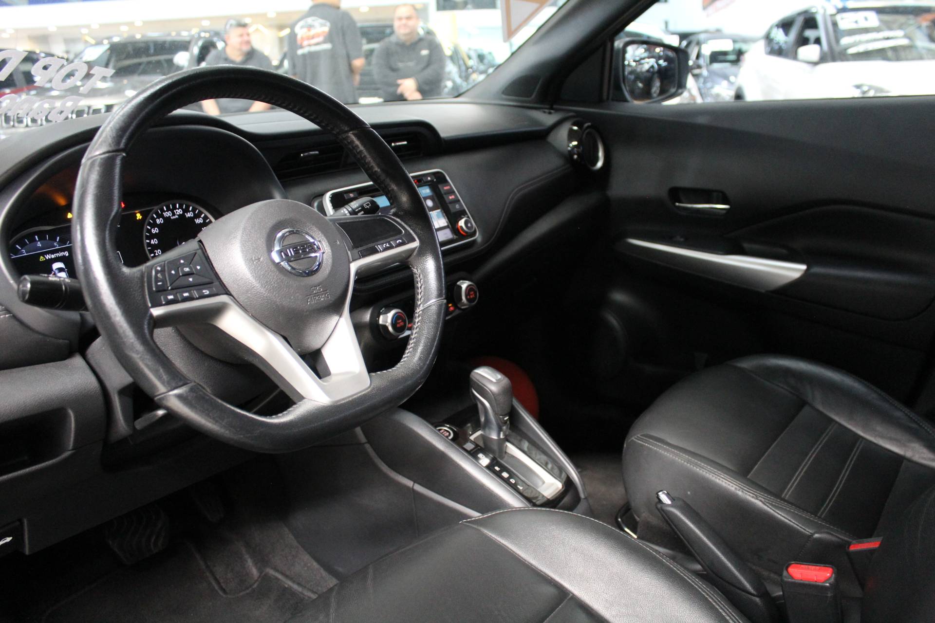 NISSAN KICKS