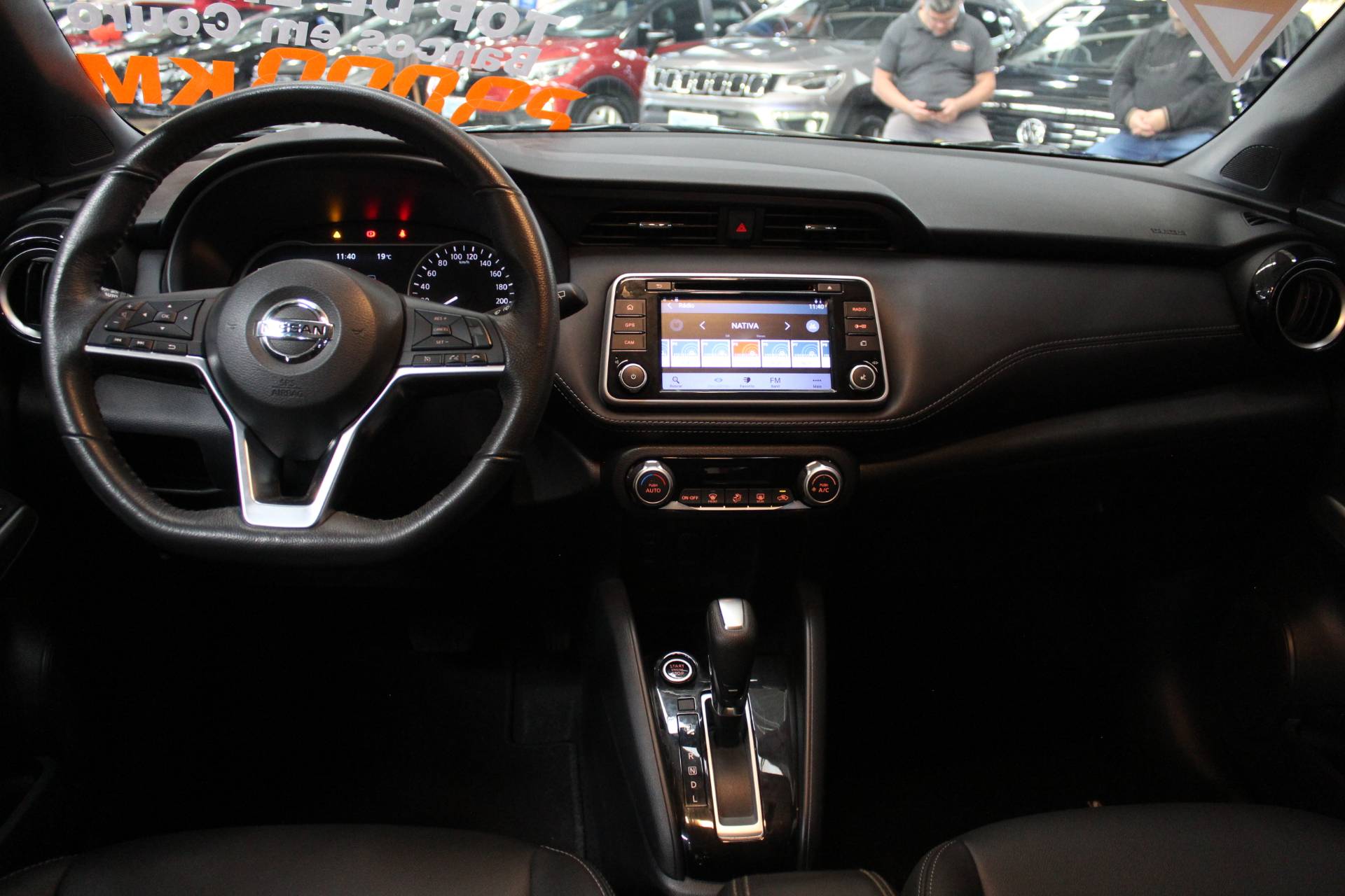 NISSAN KICKS