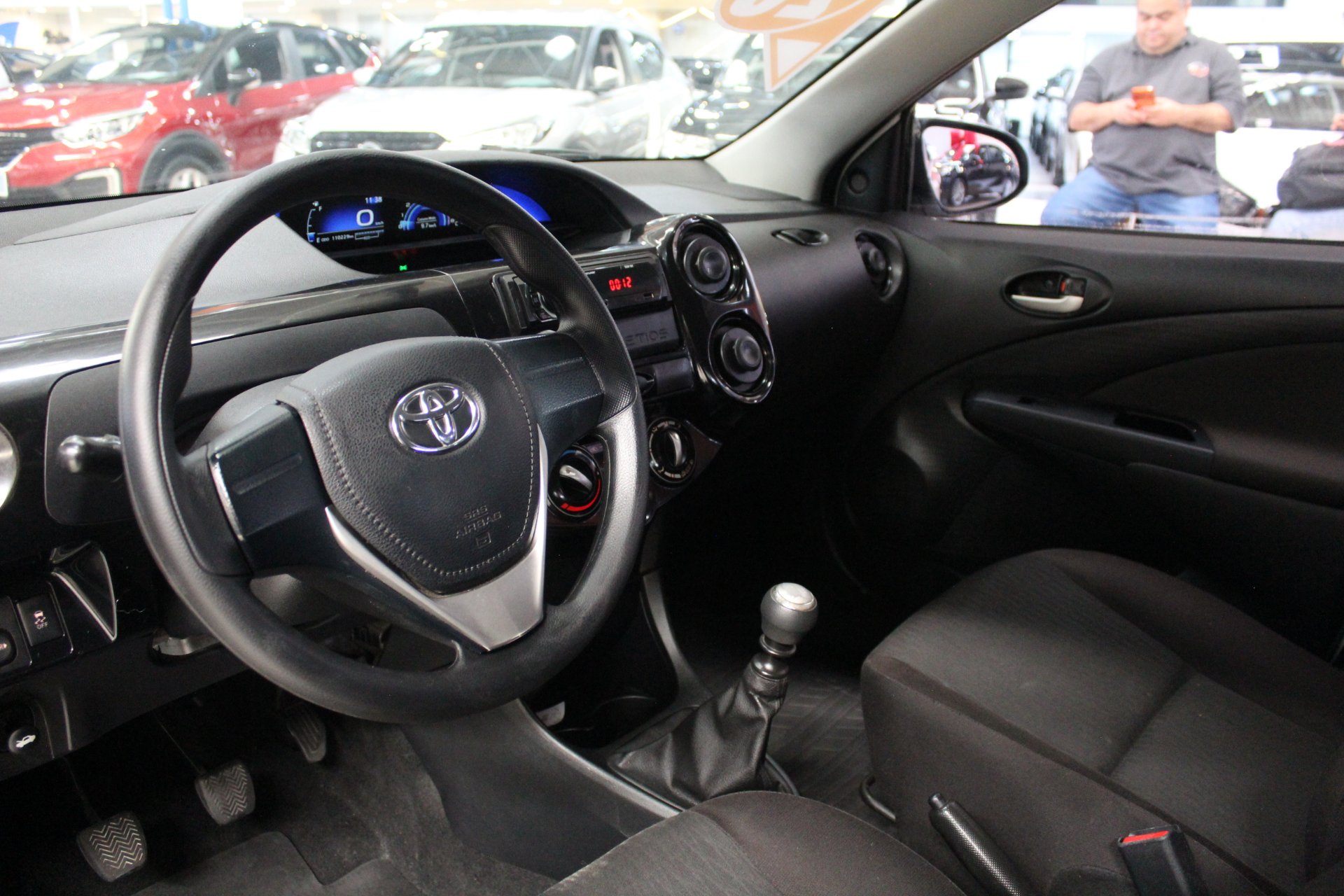 TOYOTA ETIOS