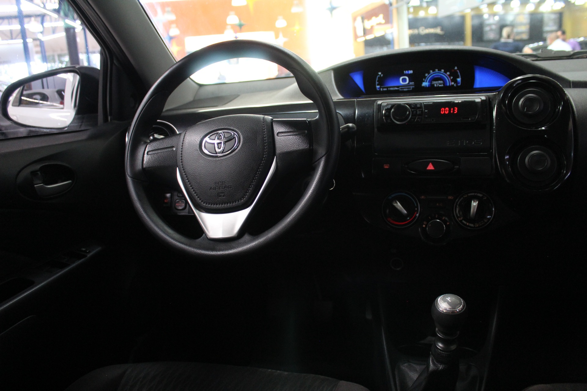 TOYOTA ETIOS