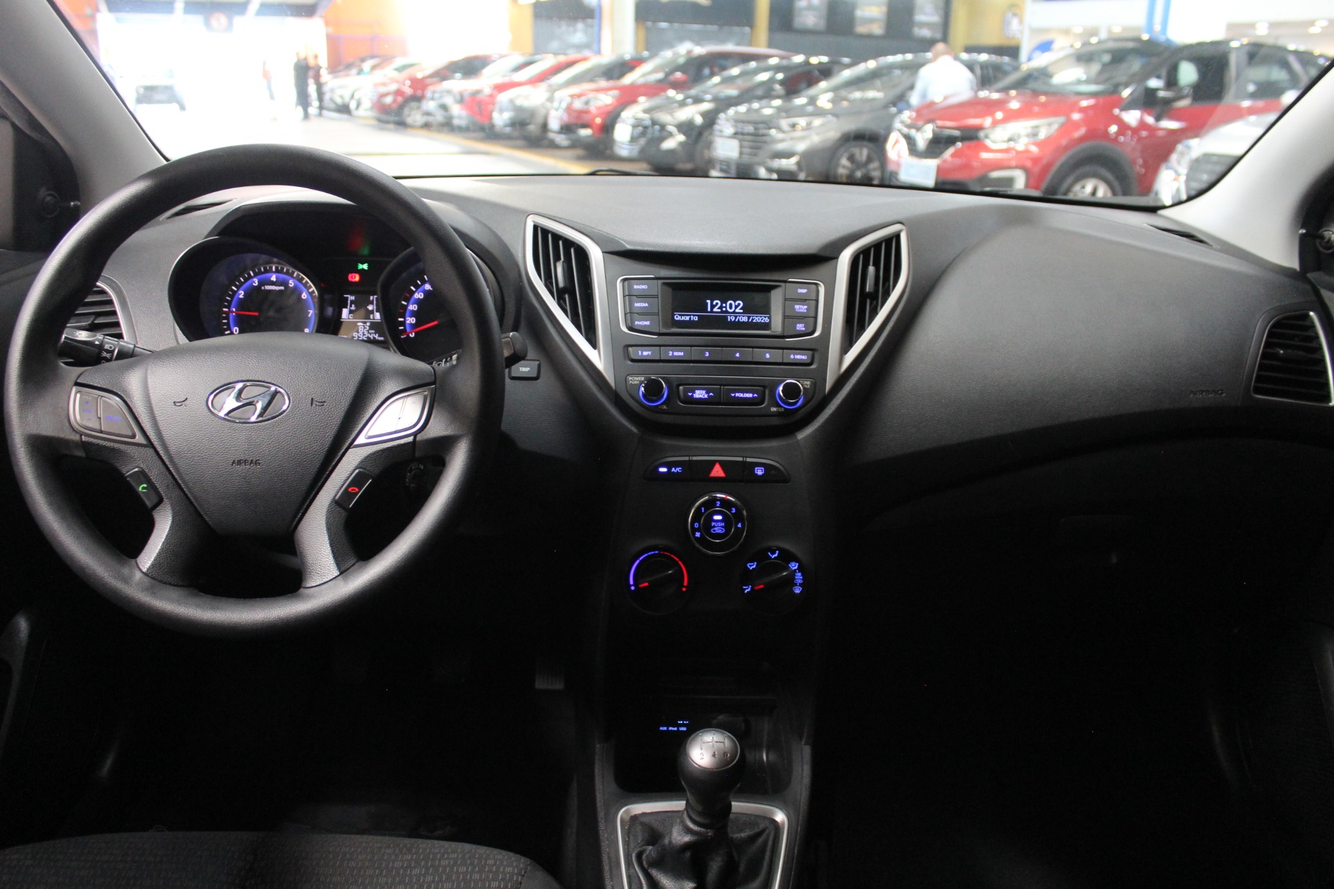 HYUNDAI HB20