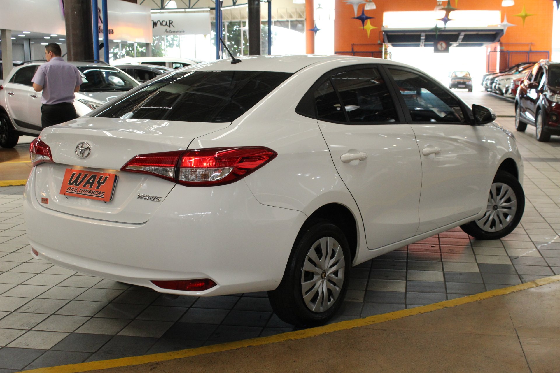 TOYOTA YARIS