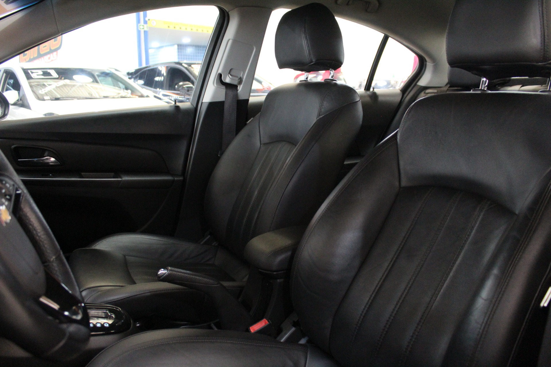 CHEVROLET CRUZE