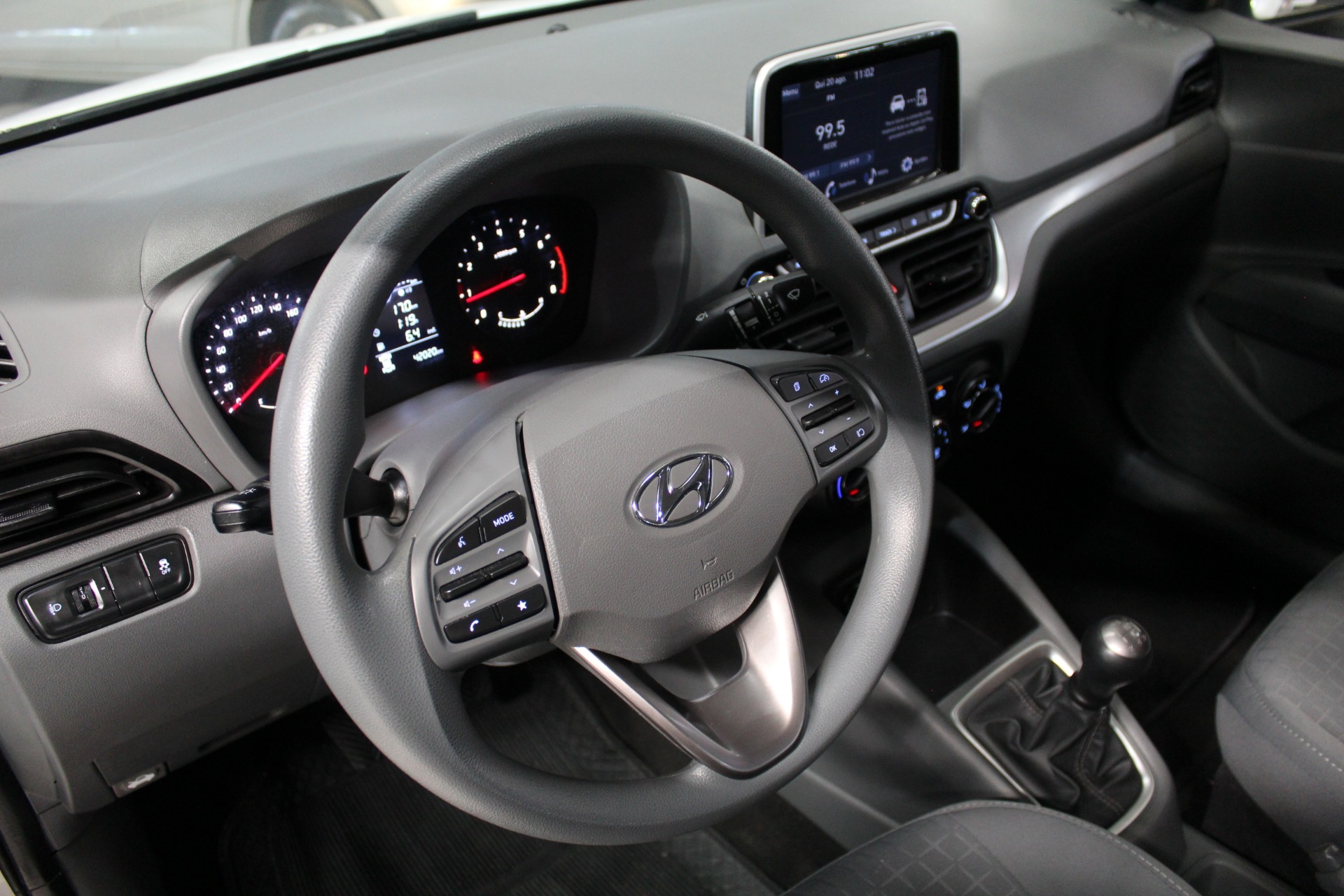 HYUNDAI HB20S