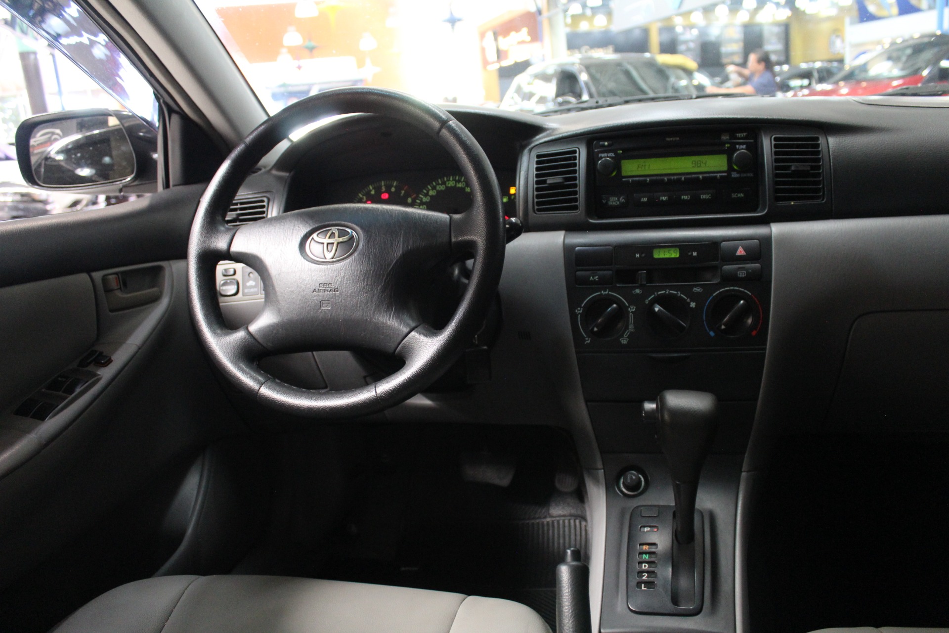 TOYOTA COROLLA