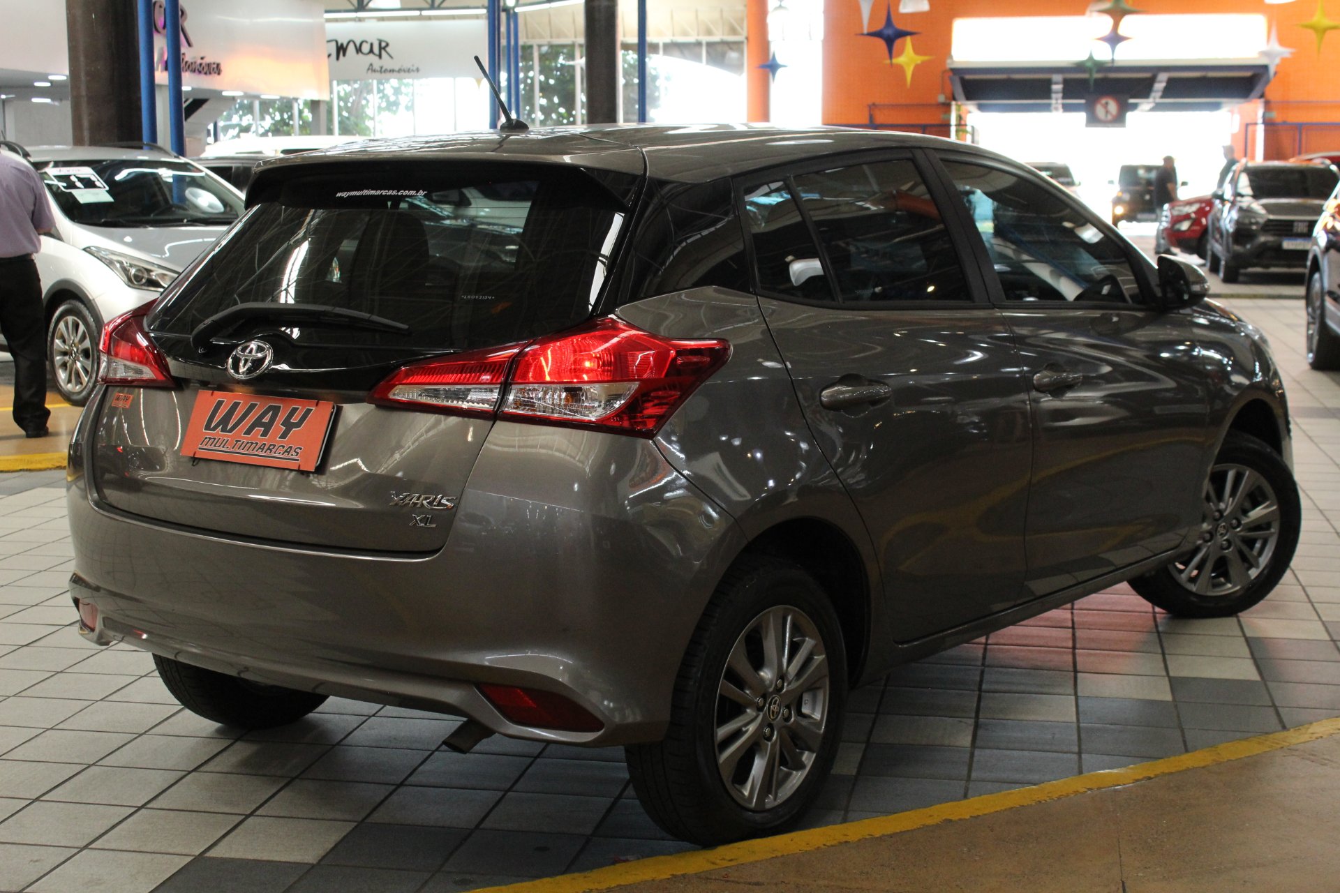 TOYOTA YARIS