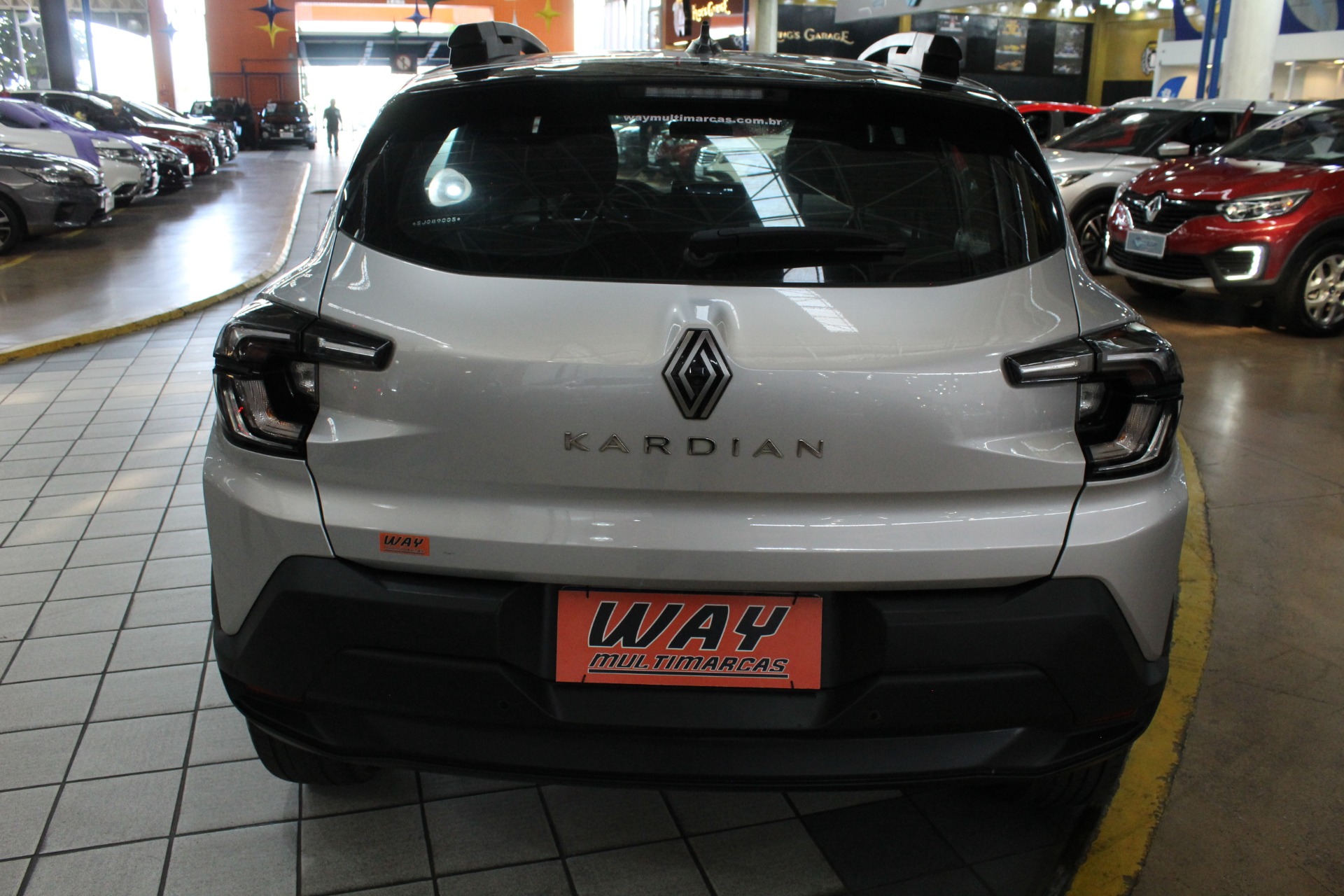 RENAULT JUVAQUATRE