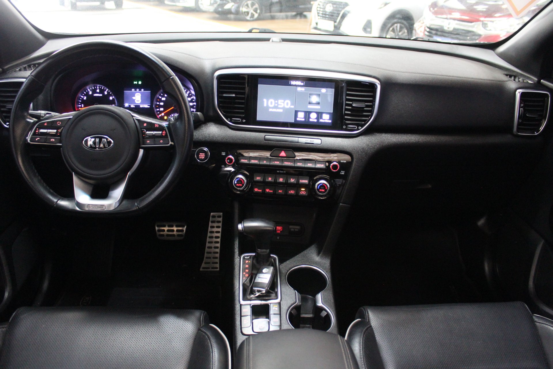 KIA SPORTAGE