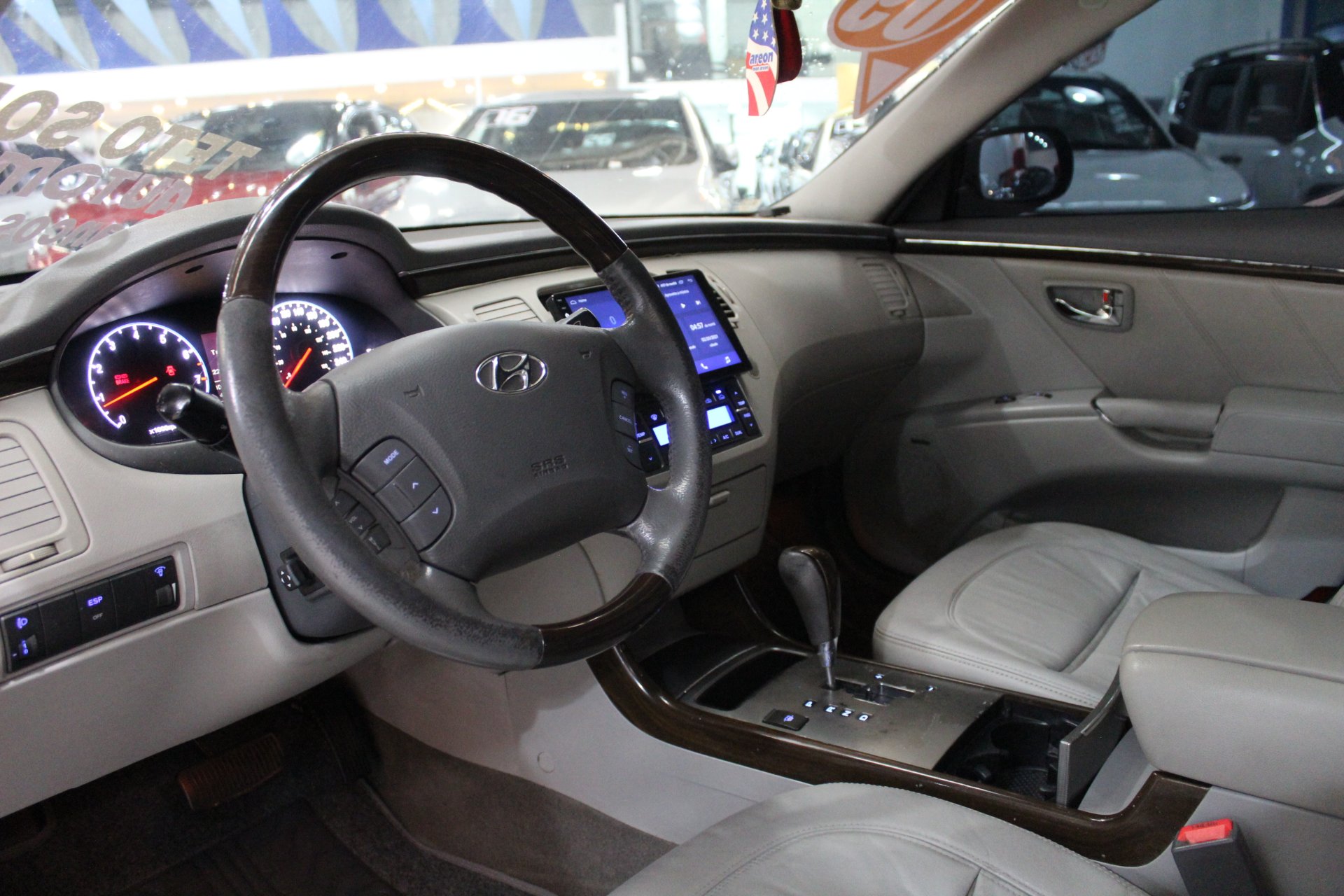 HYUNDAI AZERA