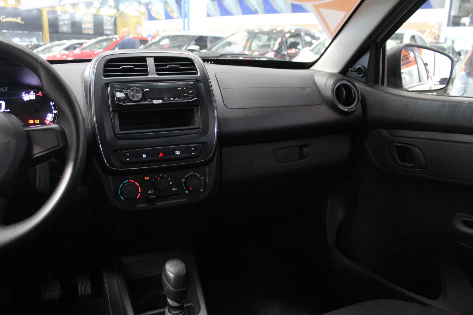 RENAULT KWID