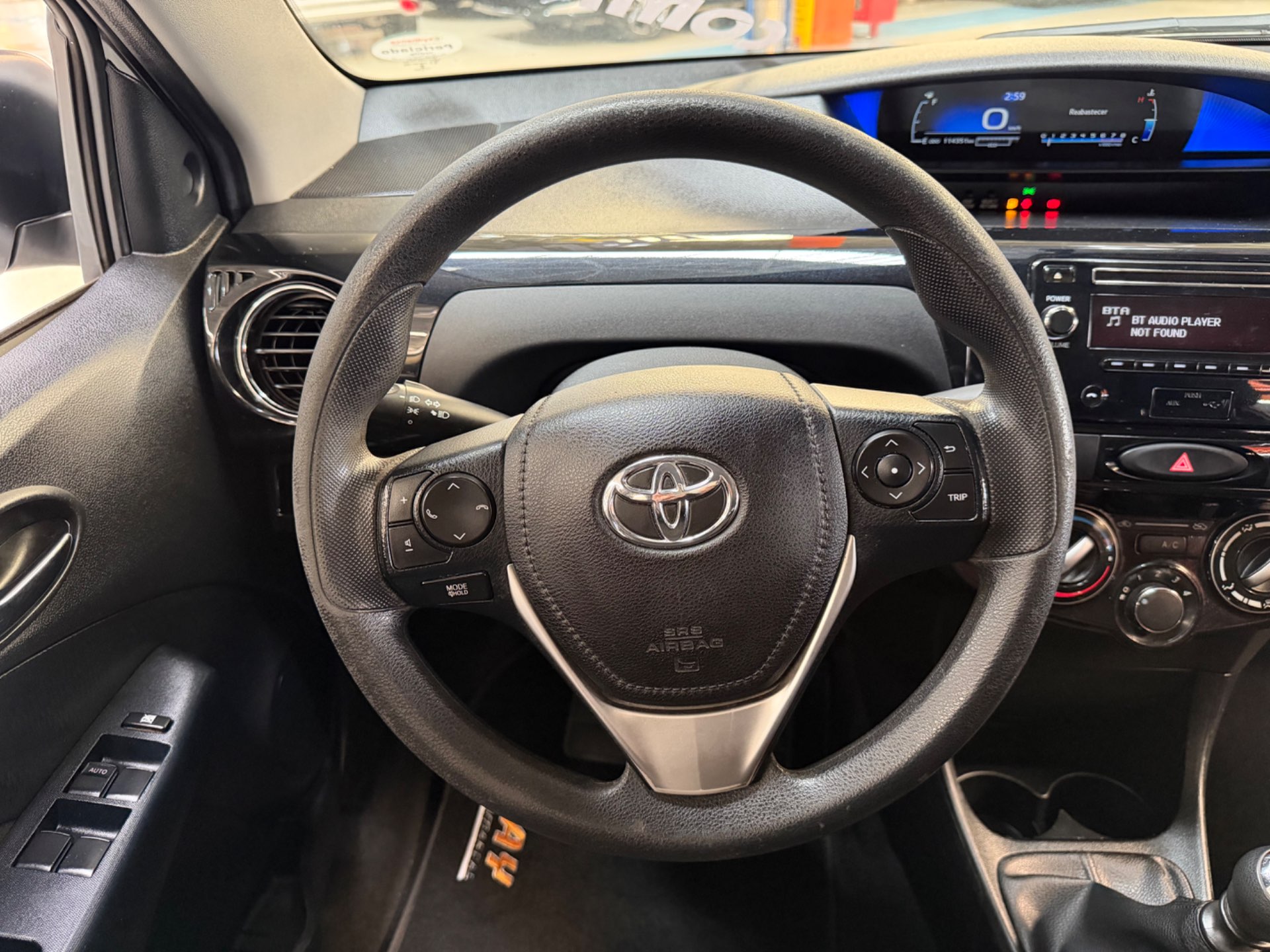 TOYOTA ETIOS