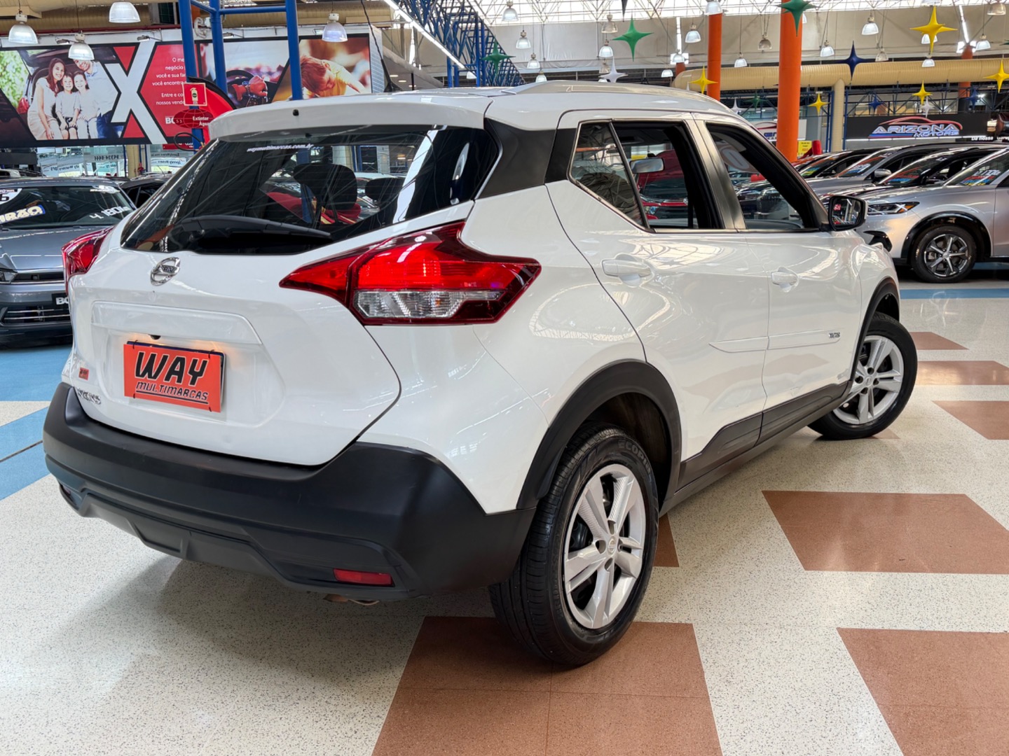 NISSAN KICKS