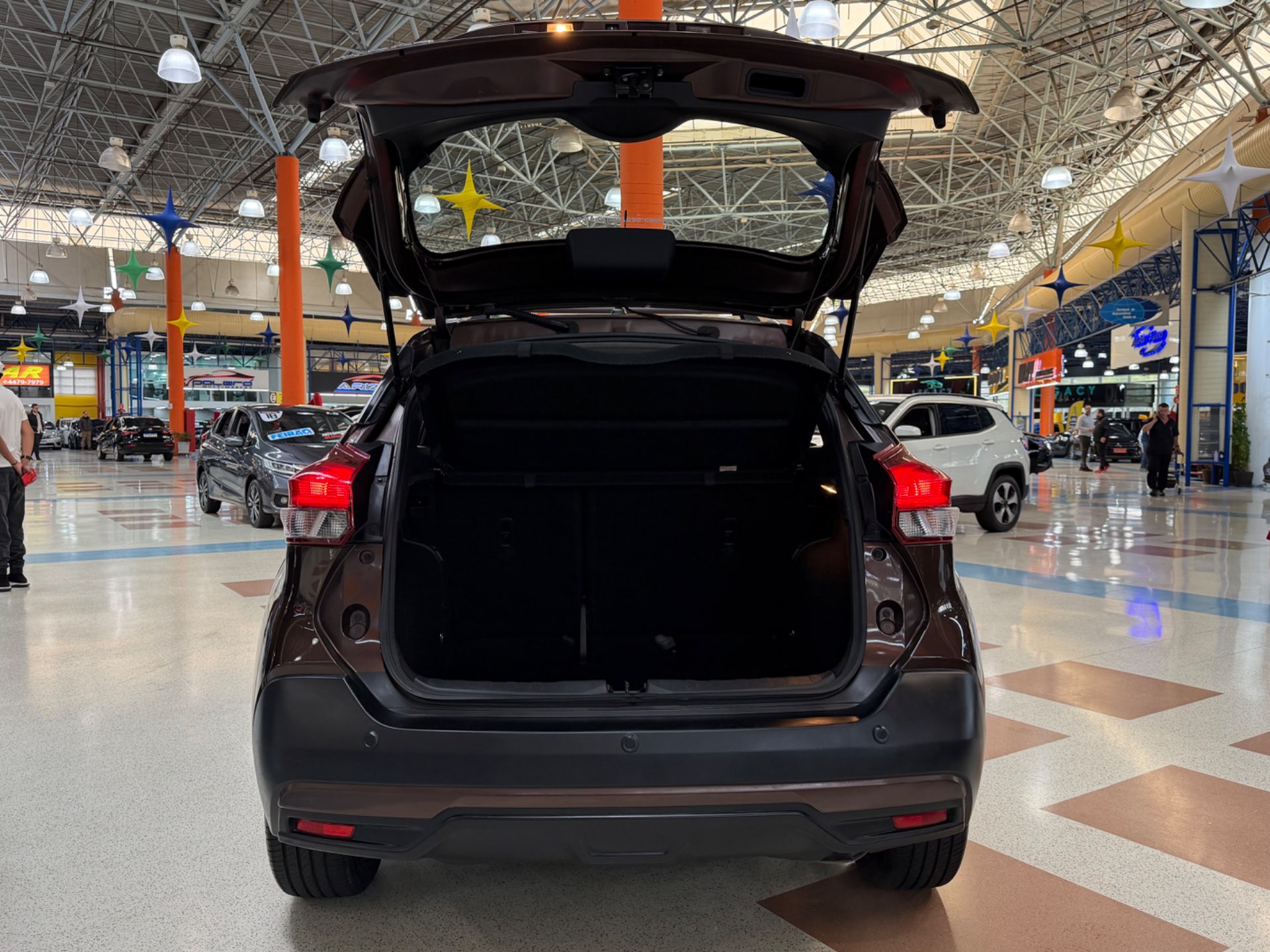 NISSAN KICKS